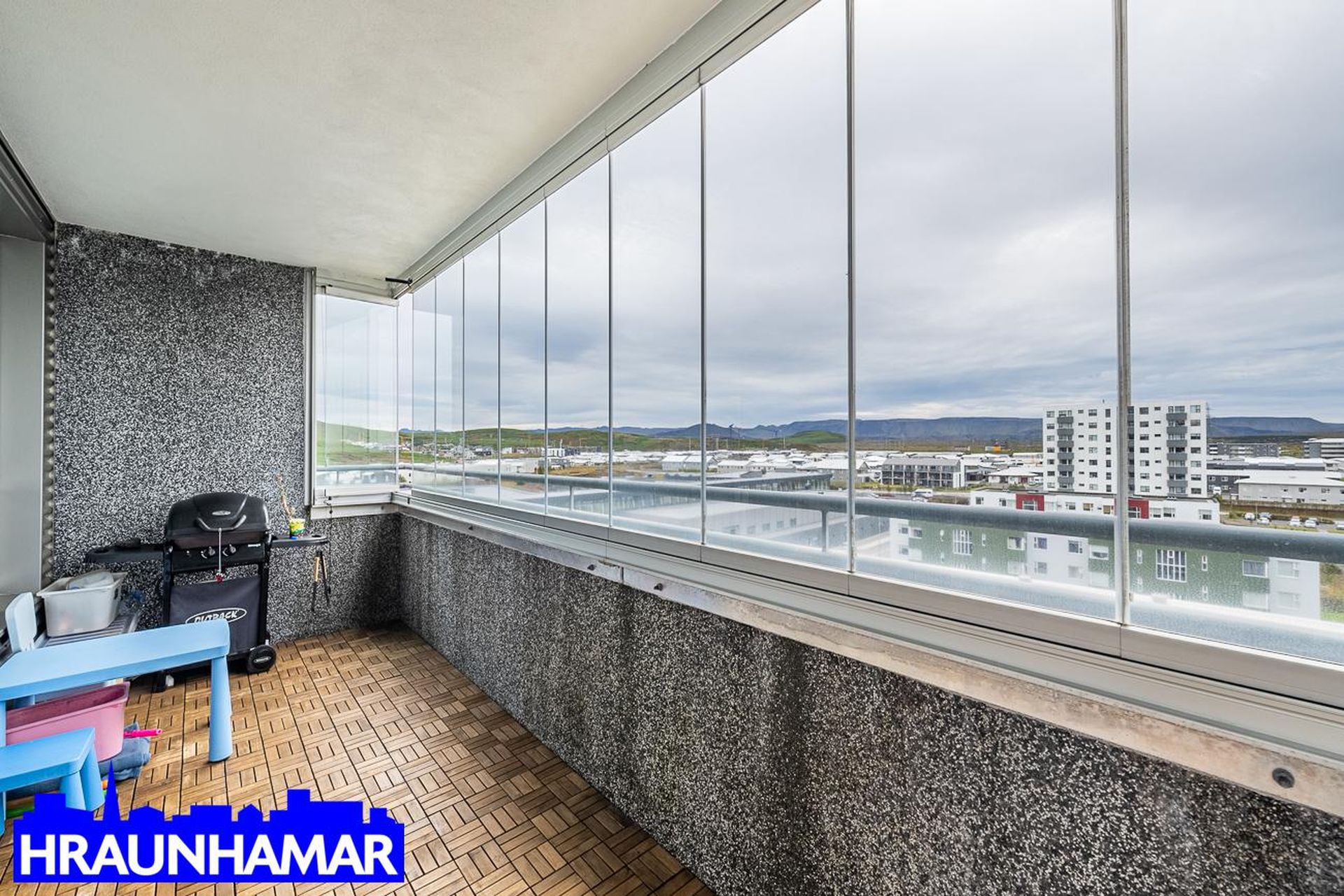 Drekavellir 18, 221 Hafnarfjörður
