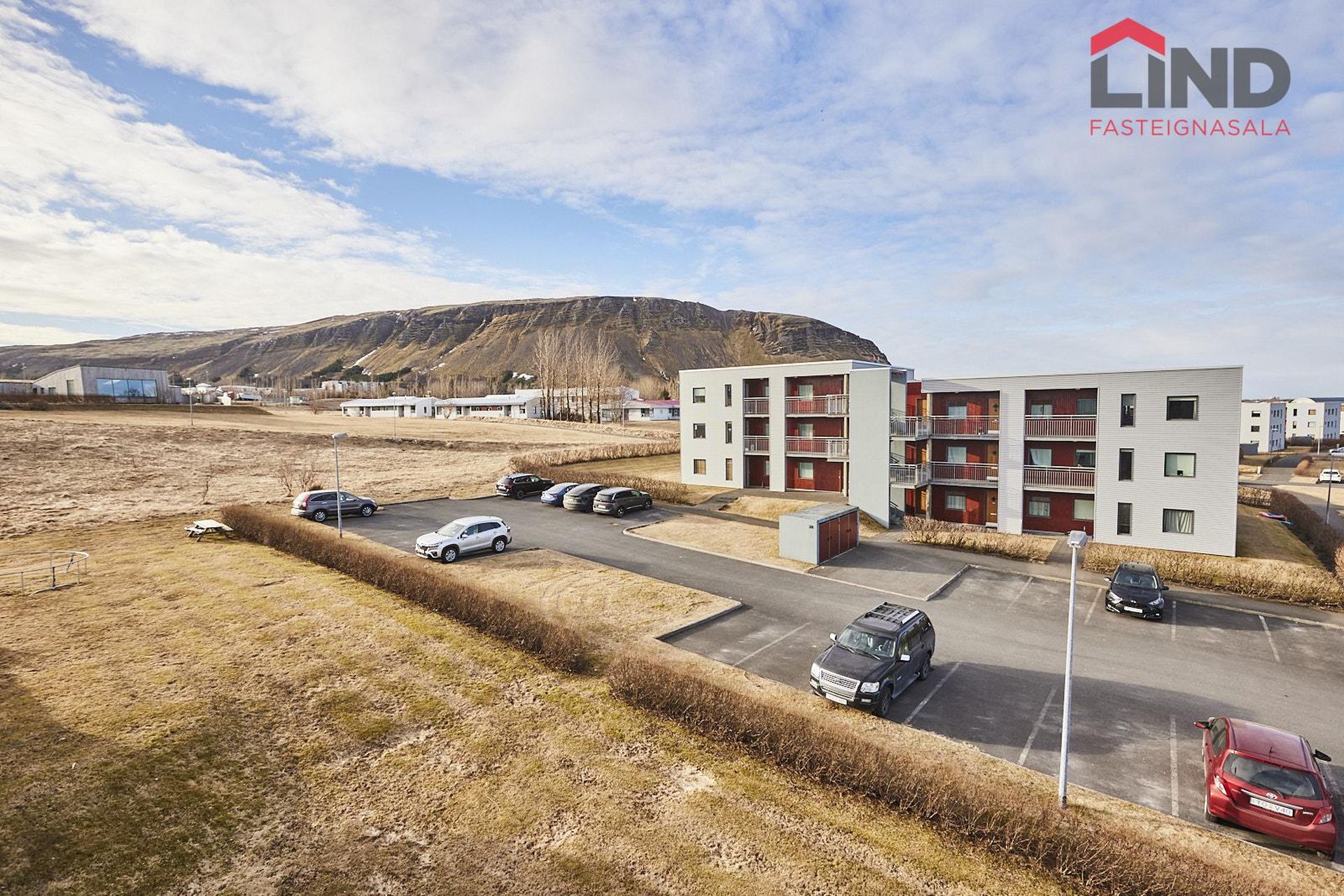 Klapparhlíð 30, 270 Mosfellsbær