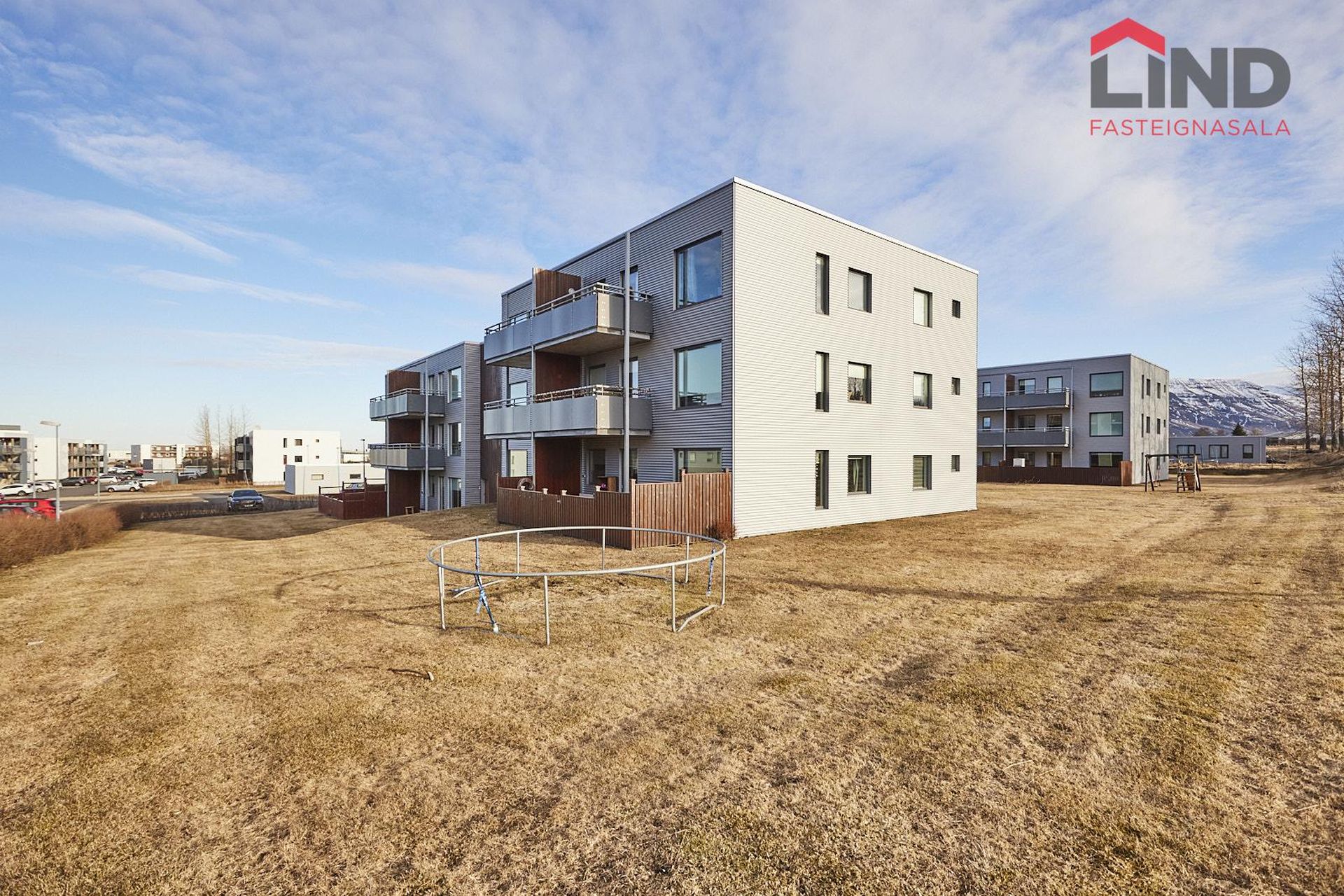 Klapparhlíð 30, 270 Mosfellsbær