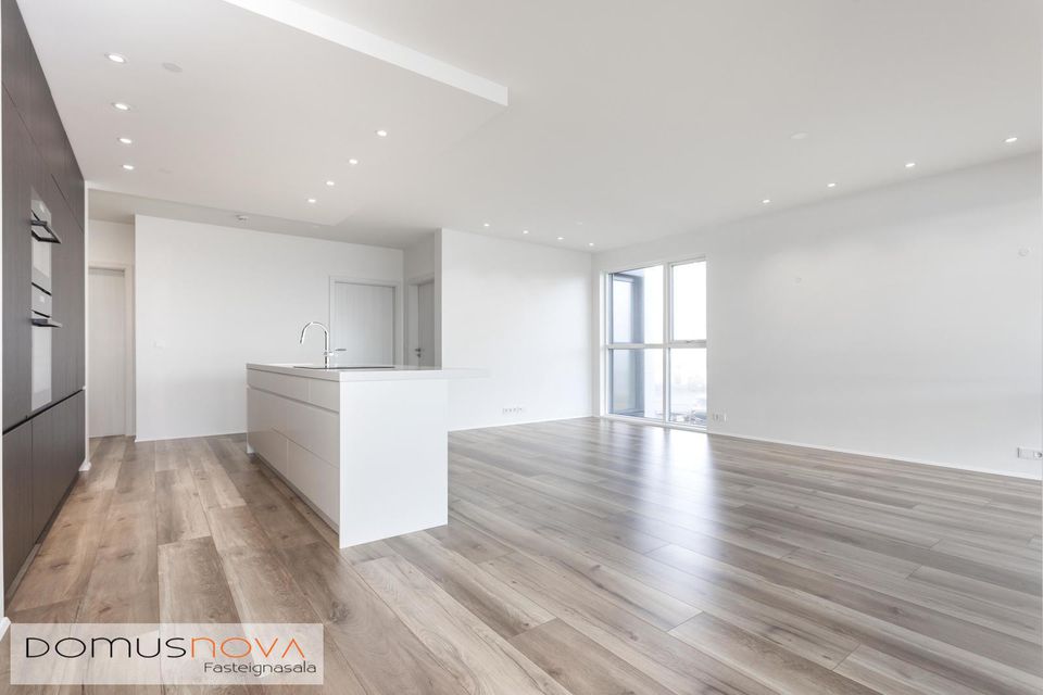 Víkurbraut 17, 230 Reykjanesbær