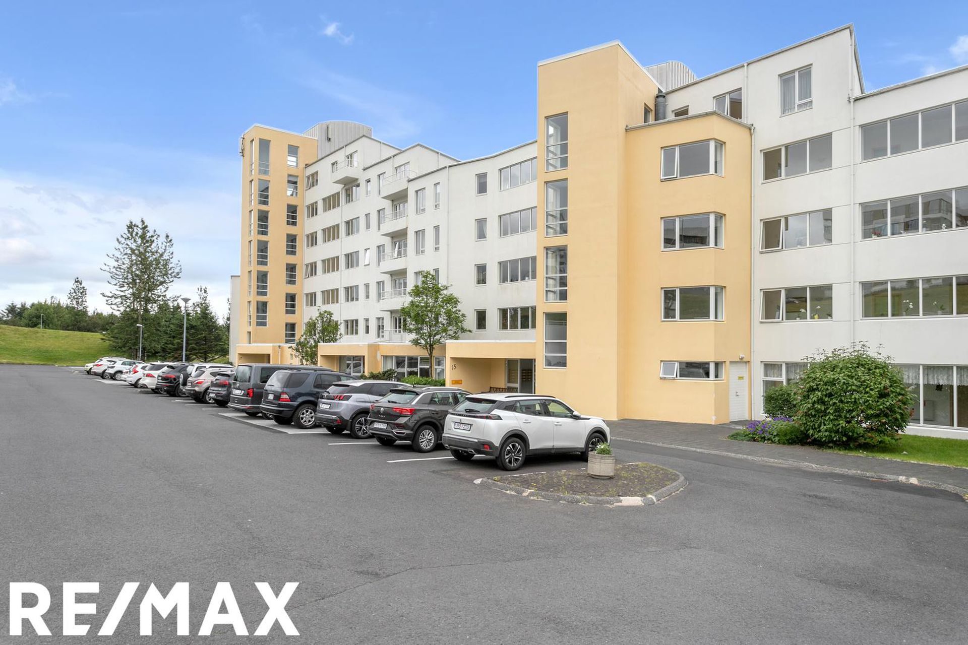 Sléttuvegur 15, 103 Reykjavík