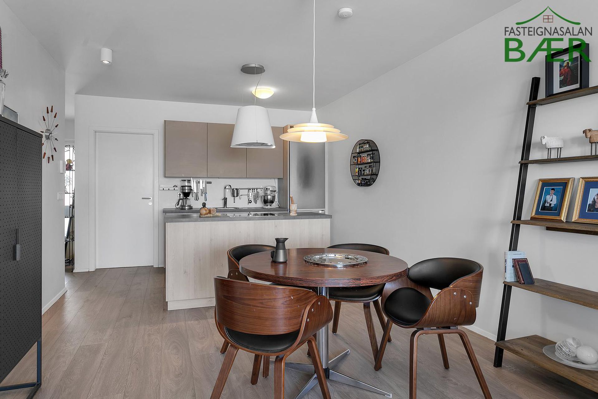 Smyrilshlíð 2, 102 Reykjavík