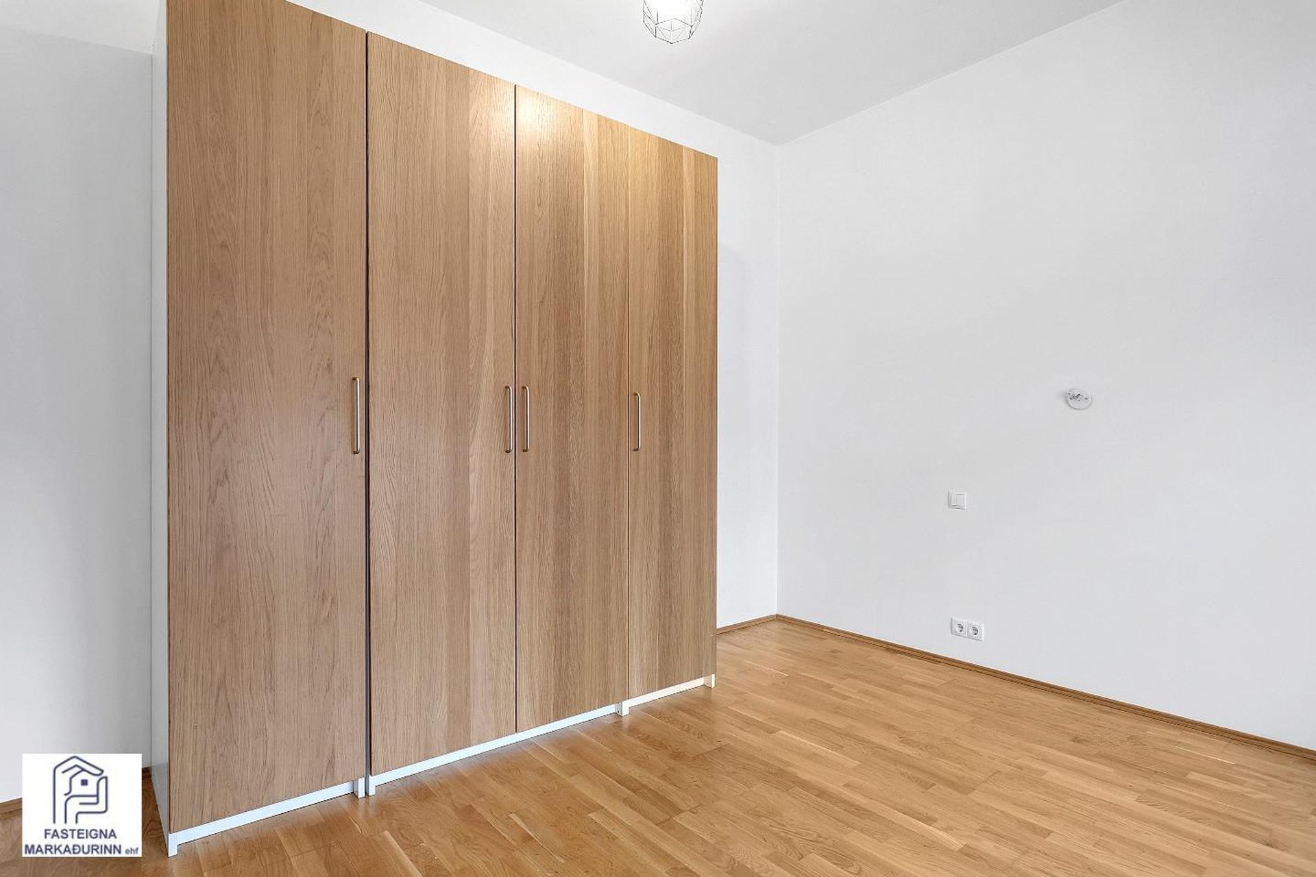 Bræðraborgarstígur 43, 101 Reykjavík