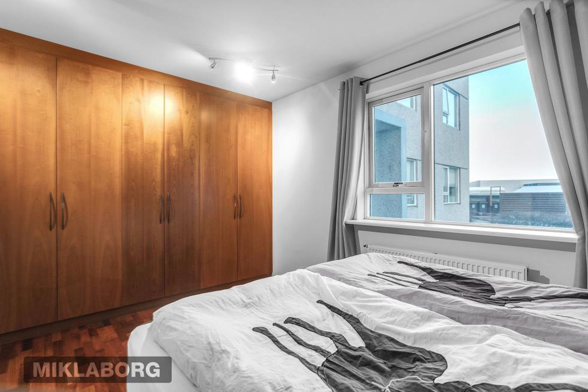 Burknavellir 3, 221 Hafnarfjörður