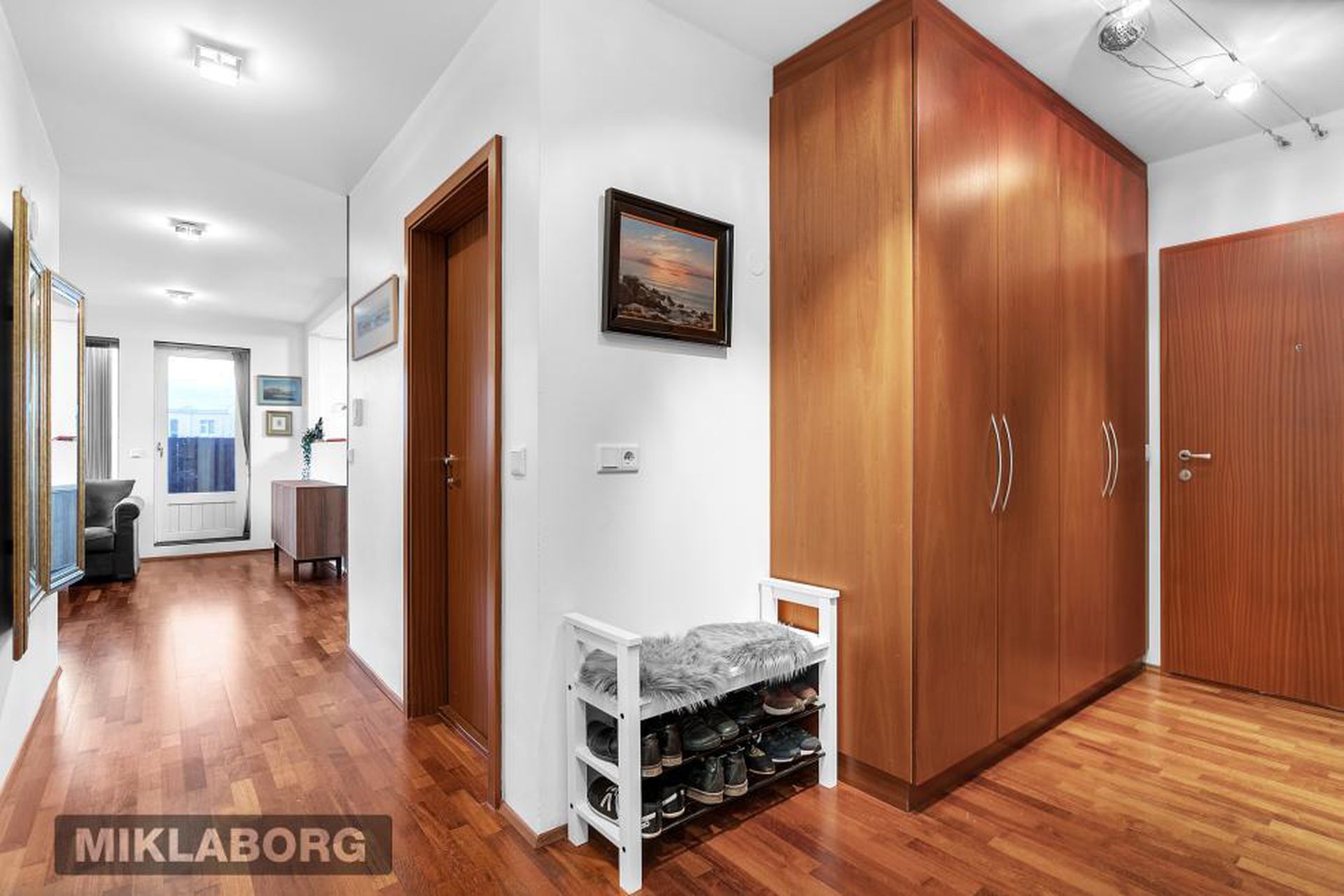 Burknavellir 3, 221 Hafnarfjörður