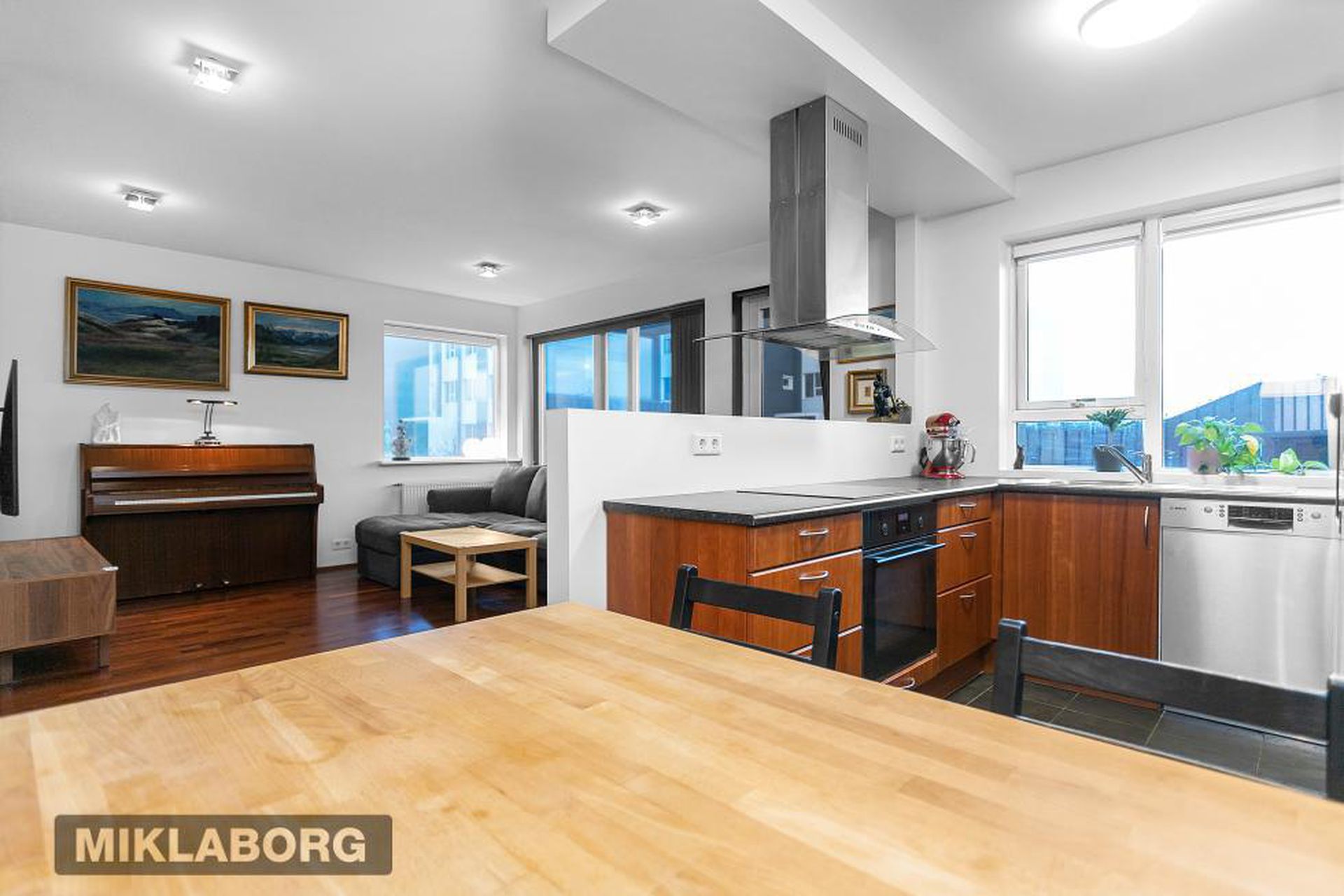 Burknavellir 3, 221 Hafnarfjörður