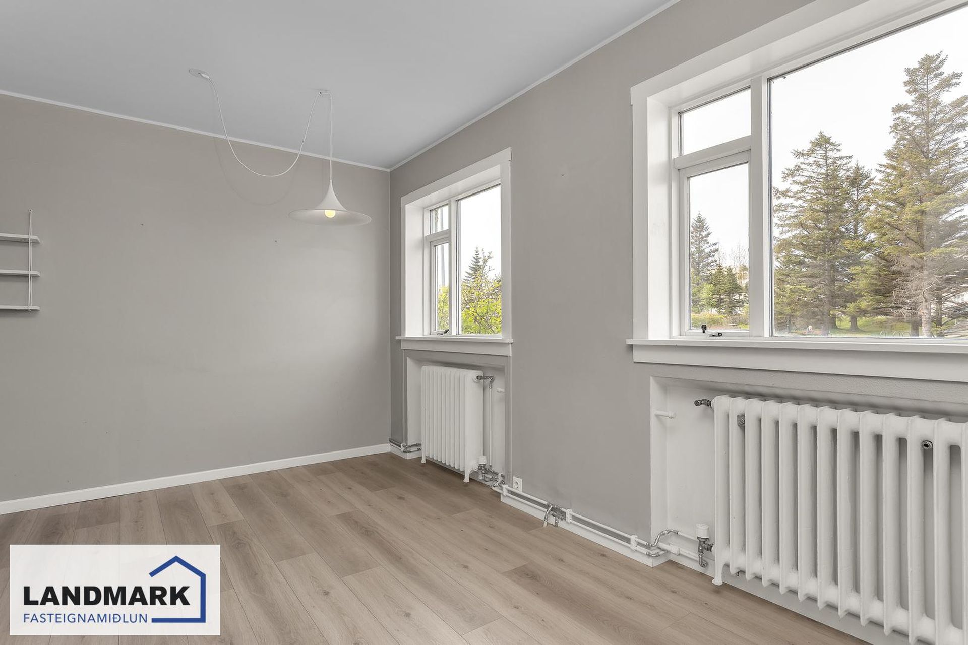 Snorrabraut 73, 105 Reykjavík