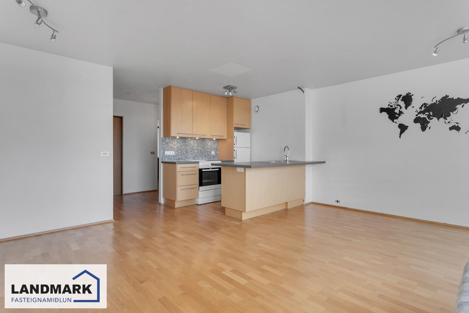 Asparfell 12, 111 Reykjavík