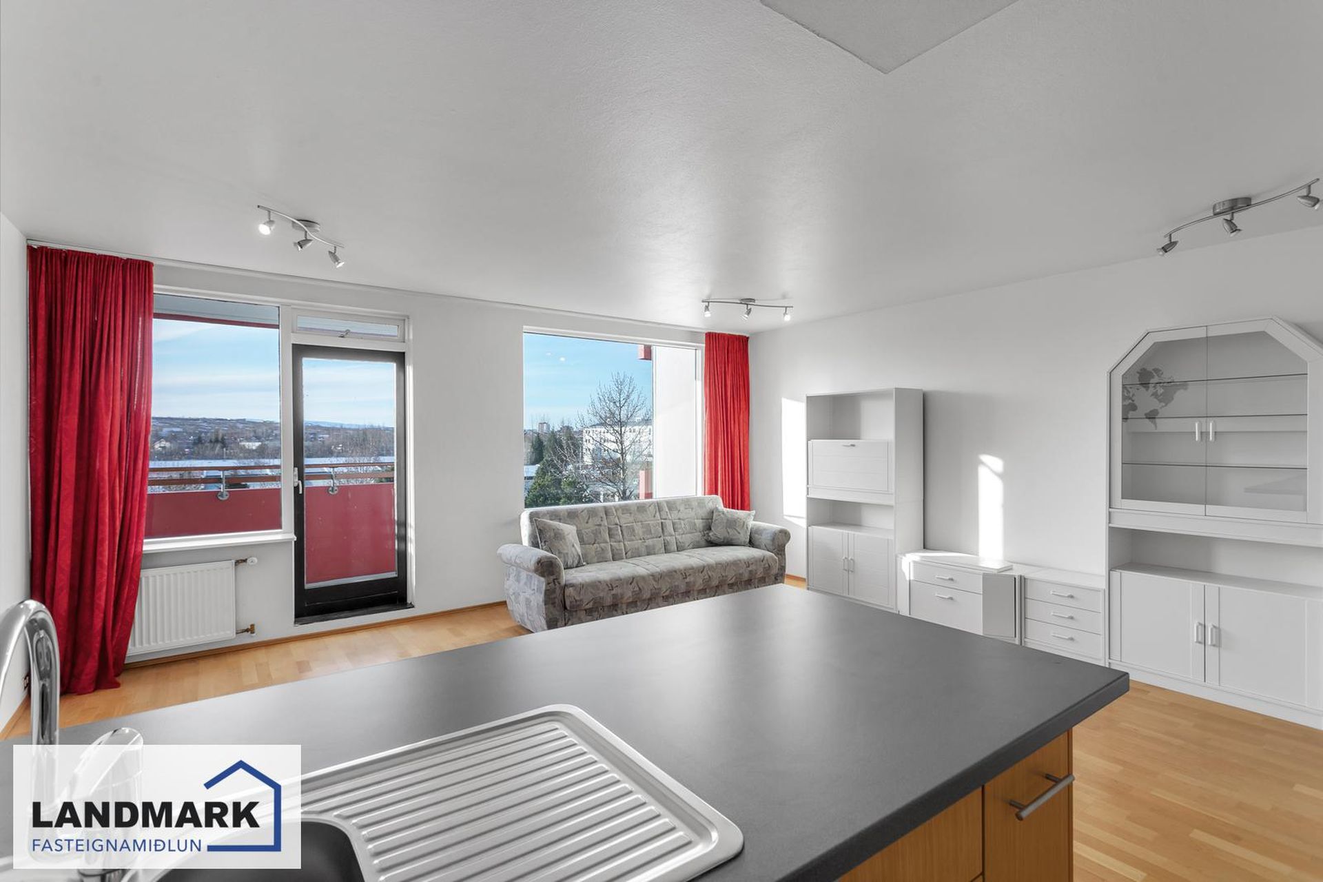 Asparfell 12, 111 Reykjavík