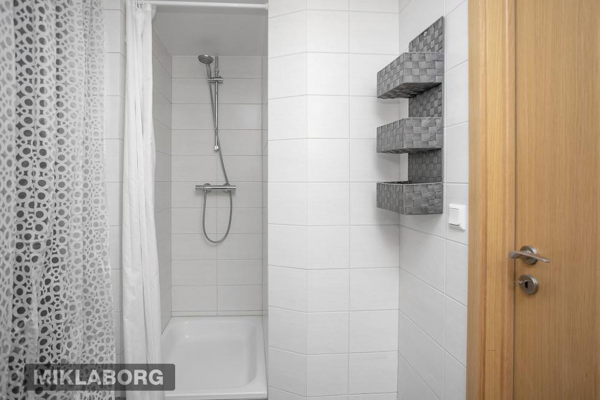 Kaplaskjólsvegur 56, 107 Reykjavík