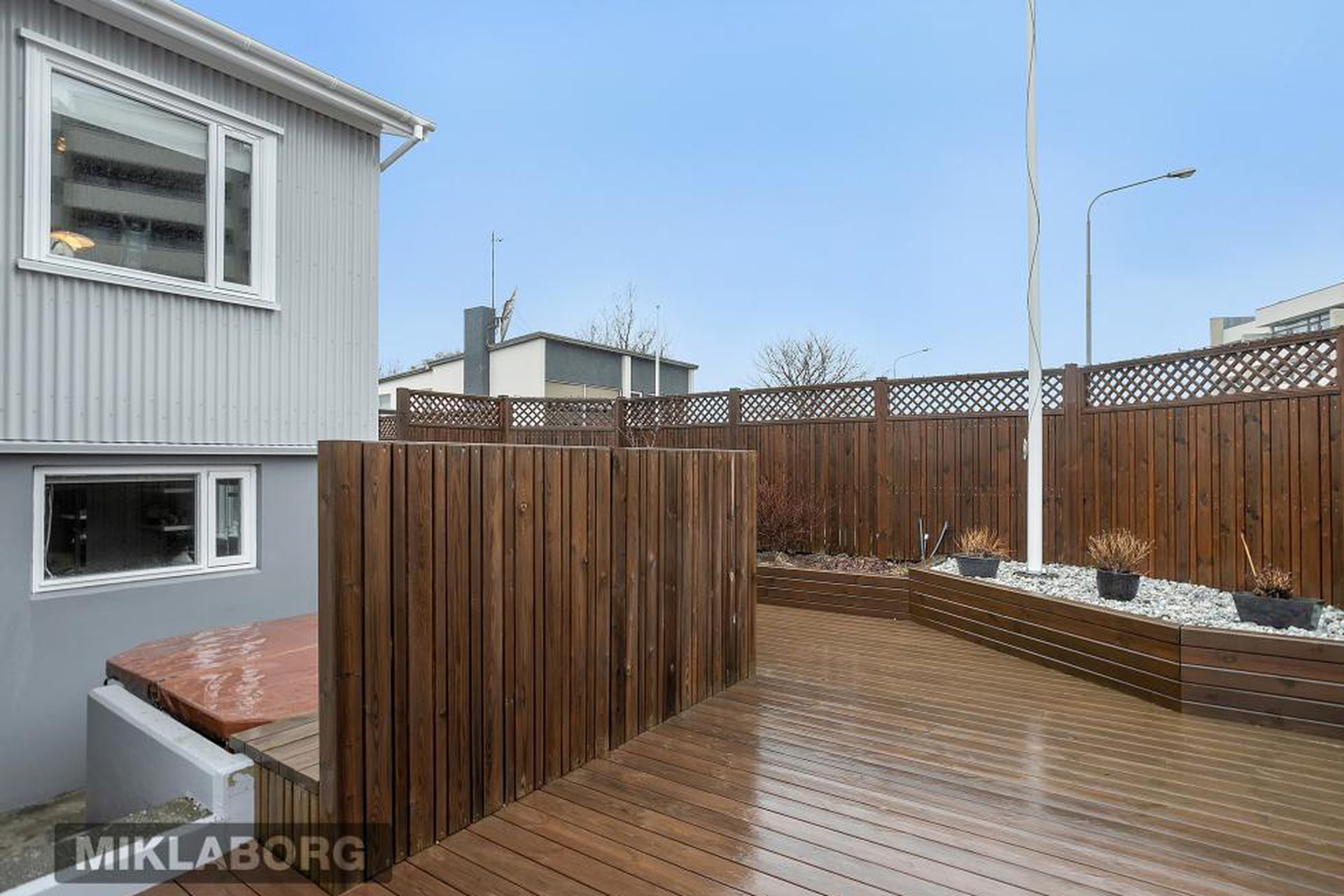 Kaplaskjólsvegur 56, 107 Reykjavík