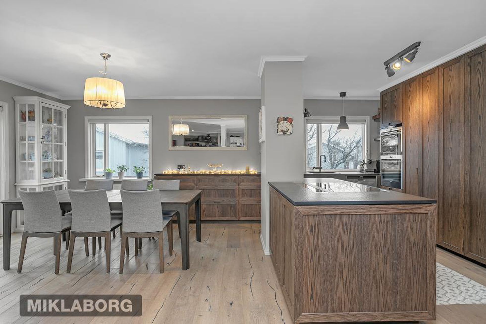 Kaplaskjólsvegur 56, 107 Reykjavík