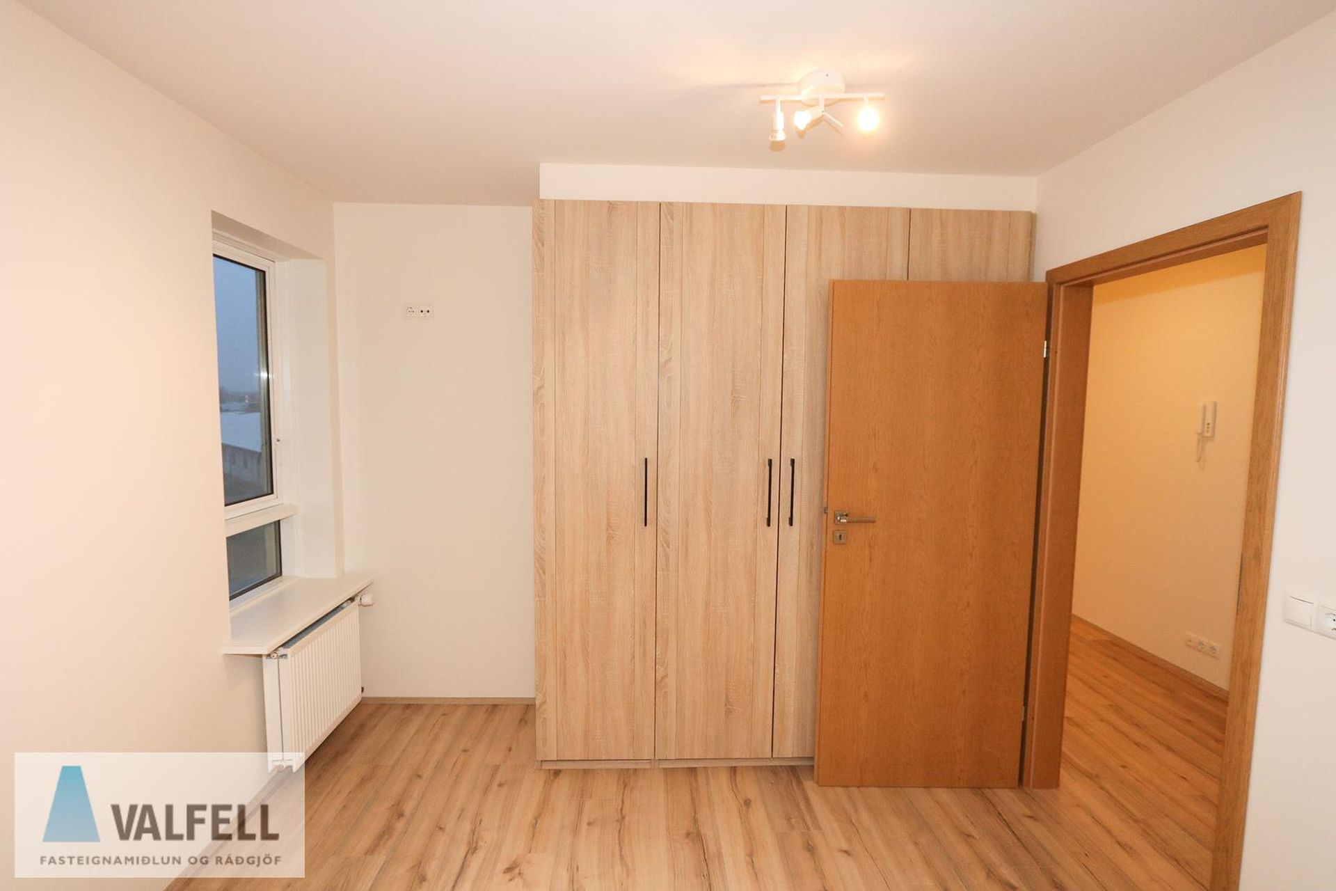 Holtsflöt 9, 300 Akranes