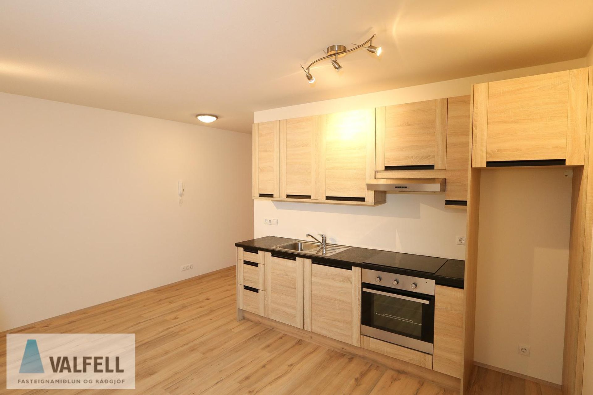 Holtsflöt 9, 300 Akranes