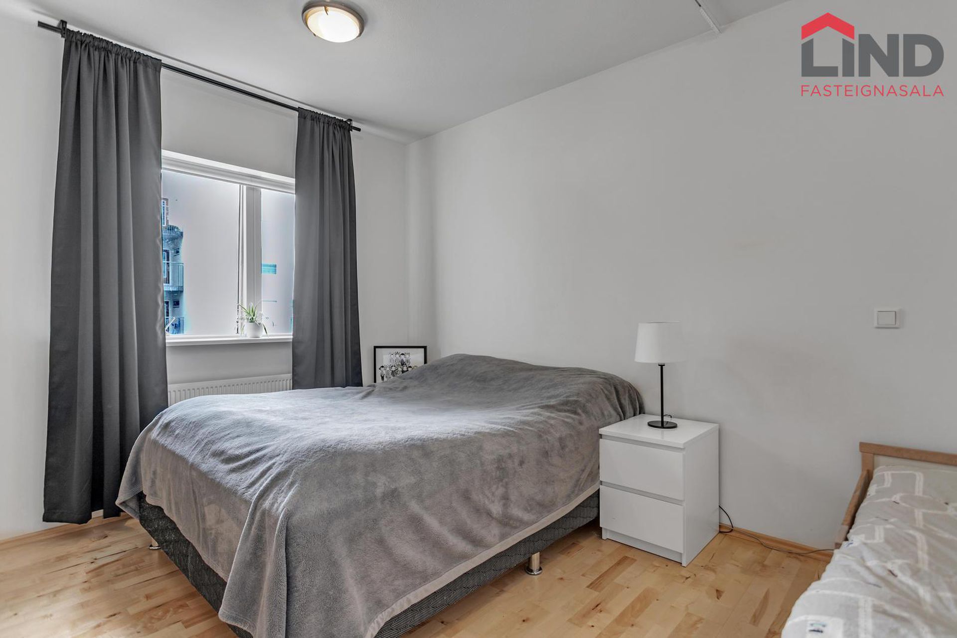 Þórðarsveigur 6, 113 Reykjavík