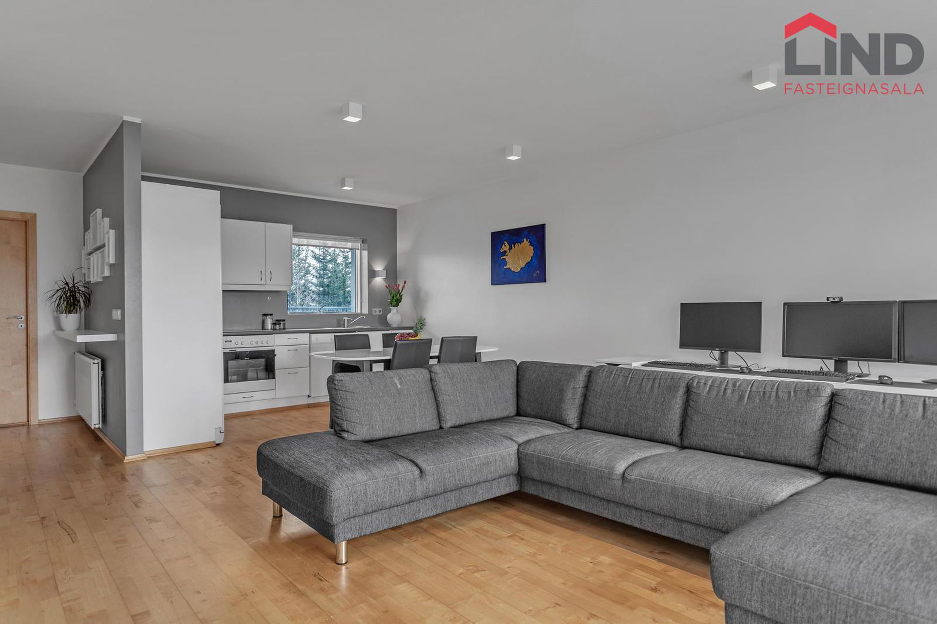 Þórðarsveigur 6, 113 Reykjavík