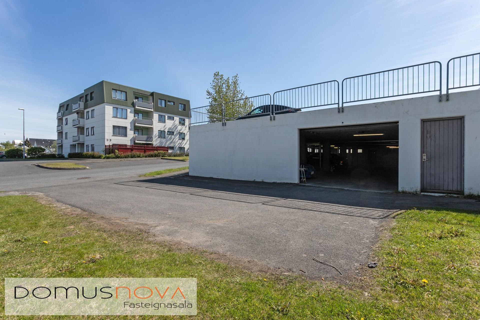 Víkurás 2, 110 Reykjavík