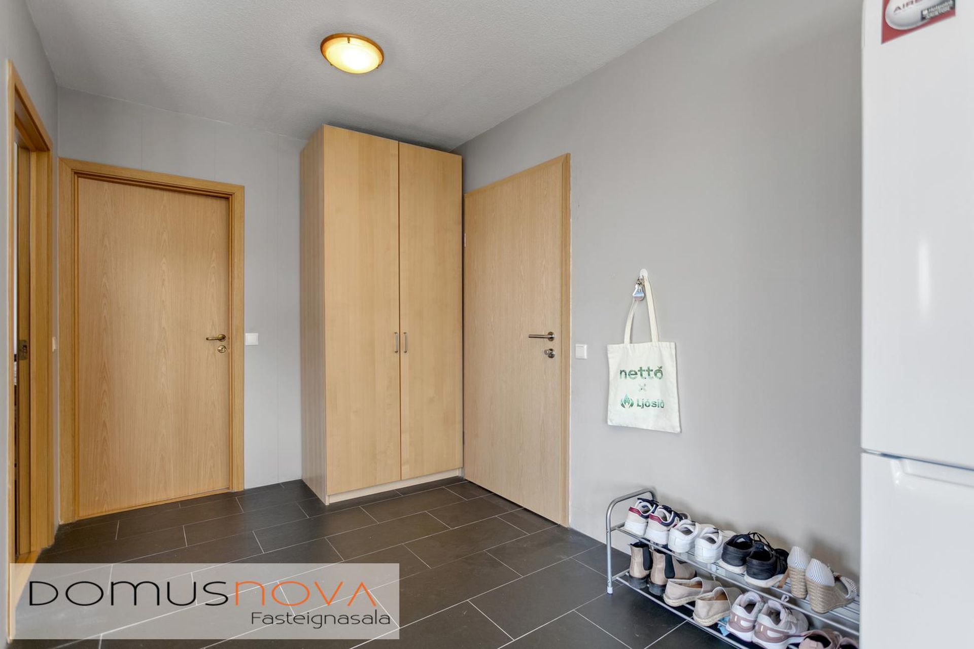 Víkurás 2, 110 Reykjavík