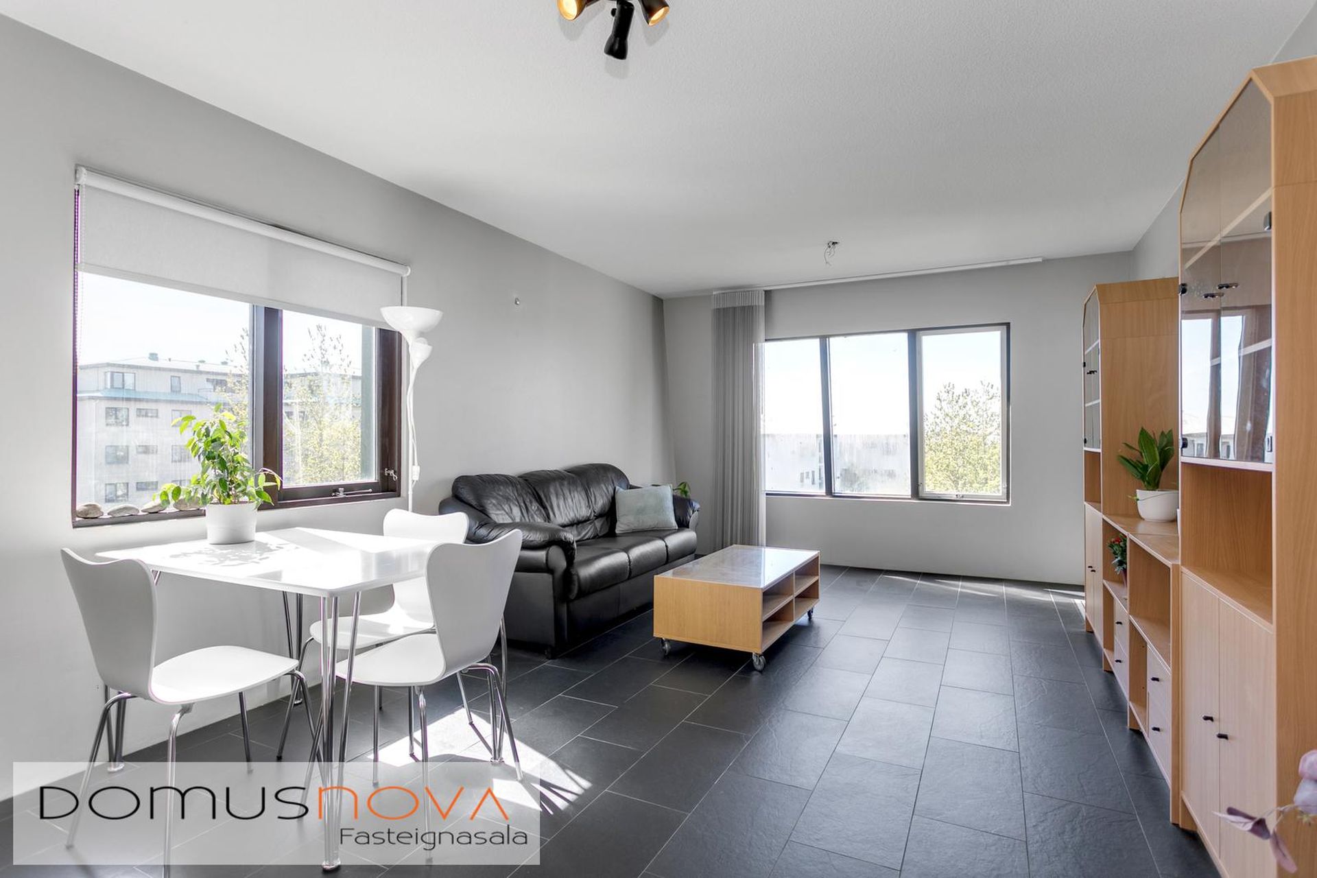 Víkurás 2, 110 Reykjavík