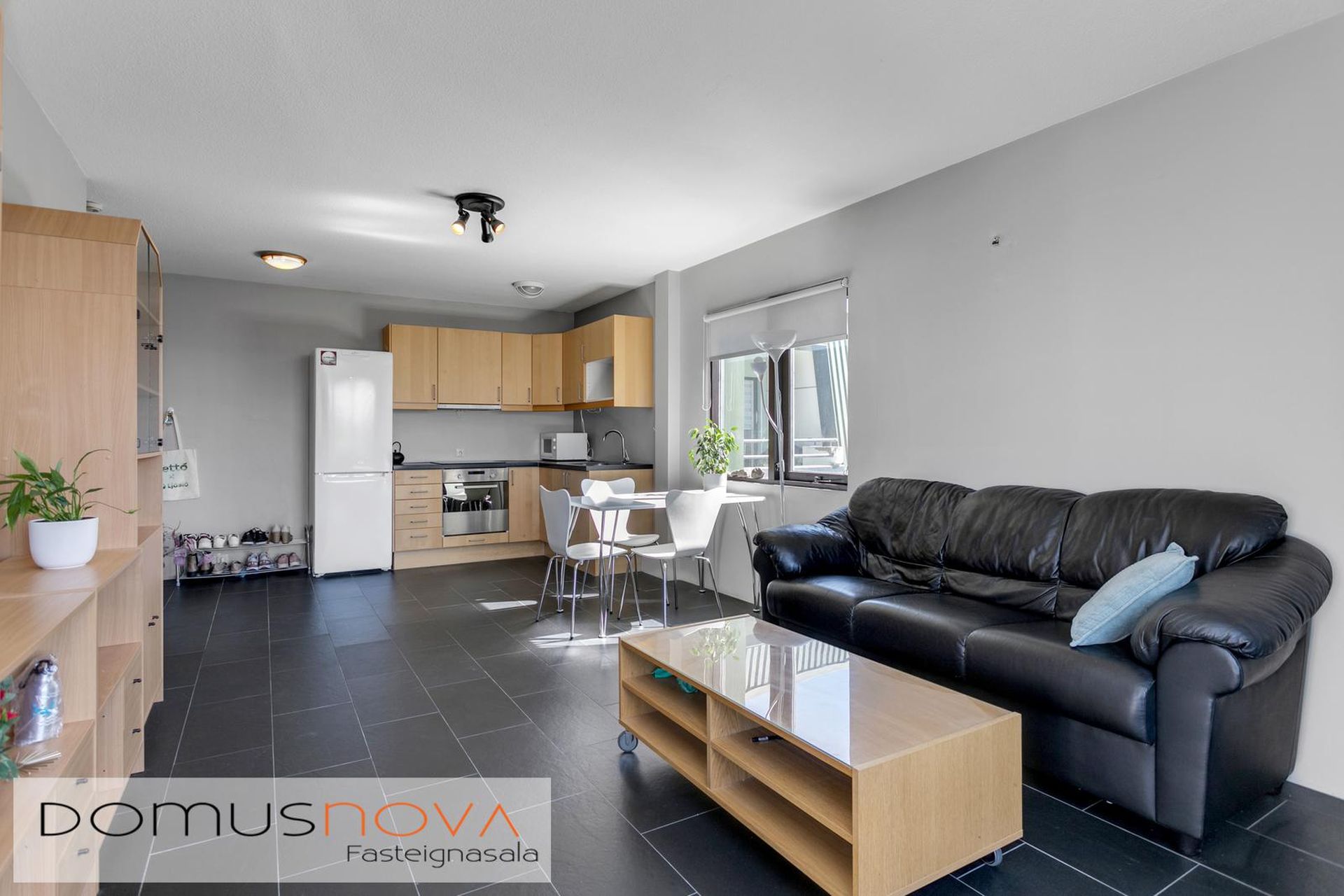 Víkurás 2, 110 Reykjavík