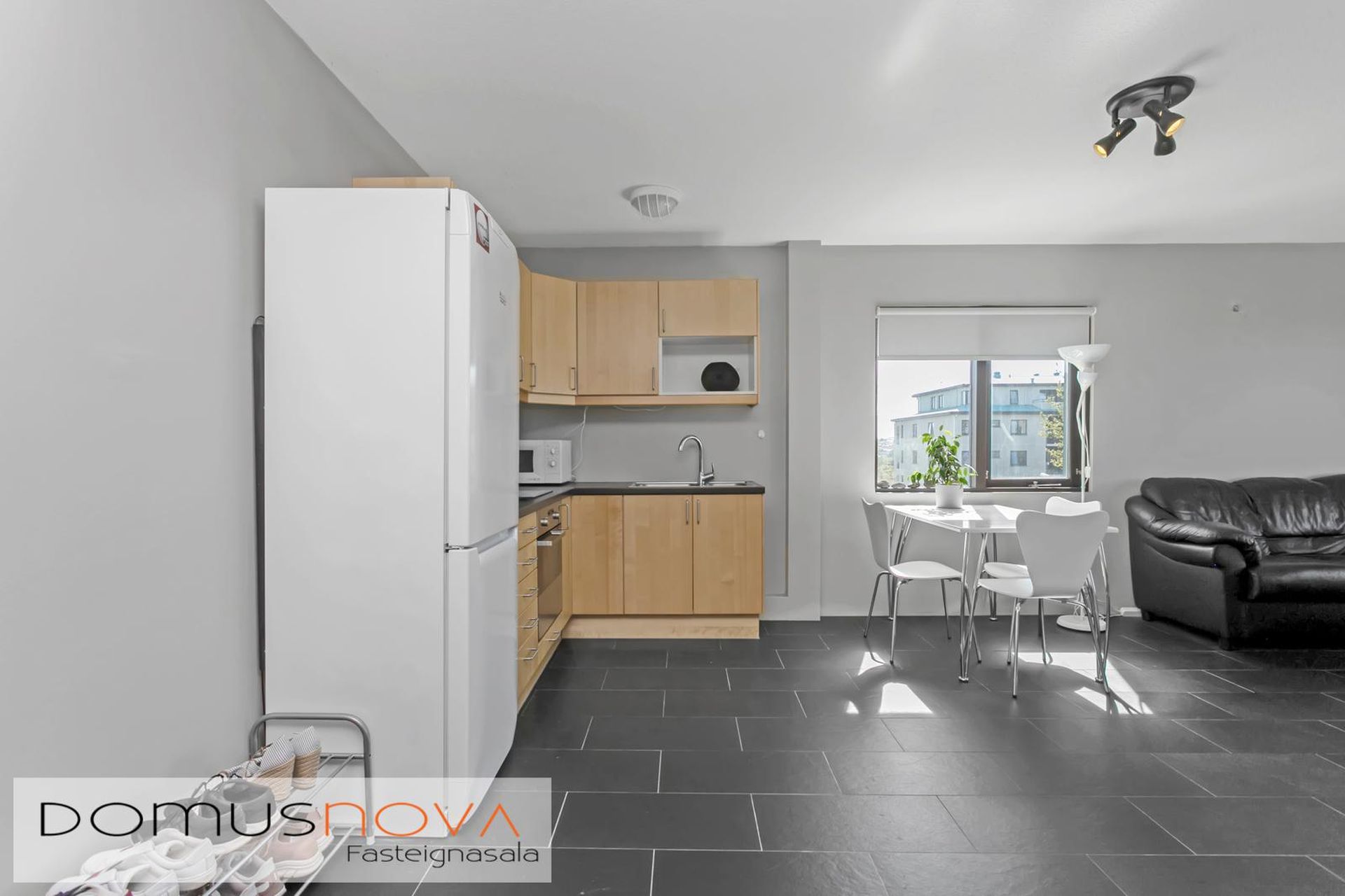 Víkurás 2, 110 Reykjavík