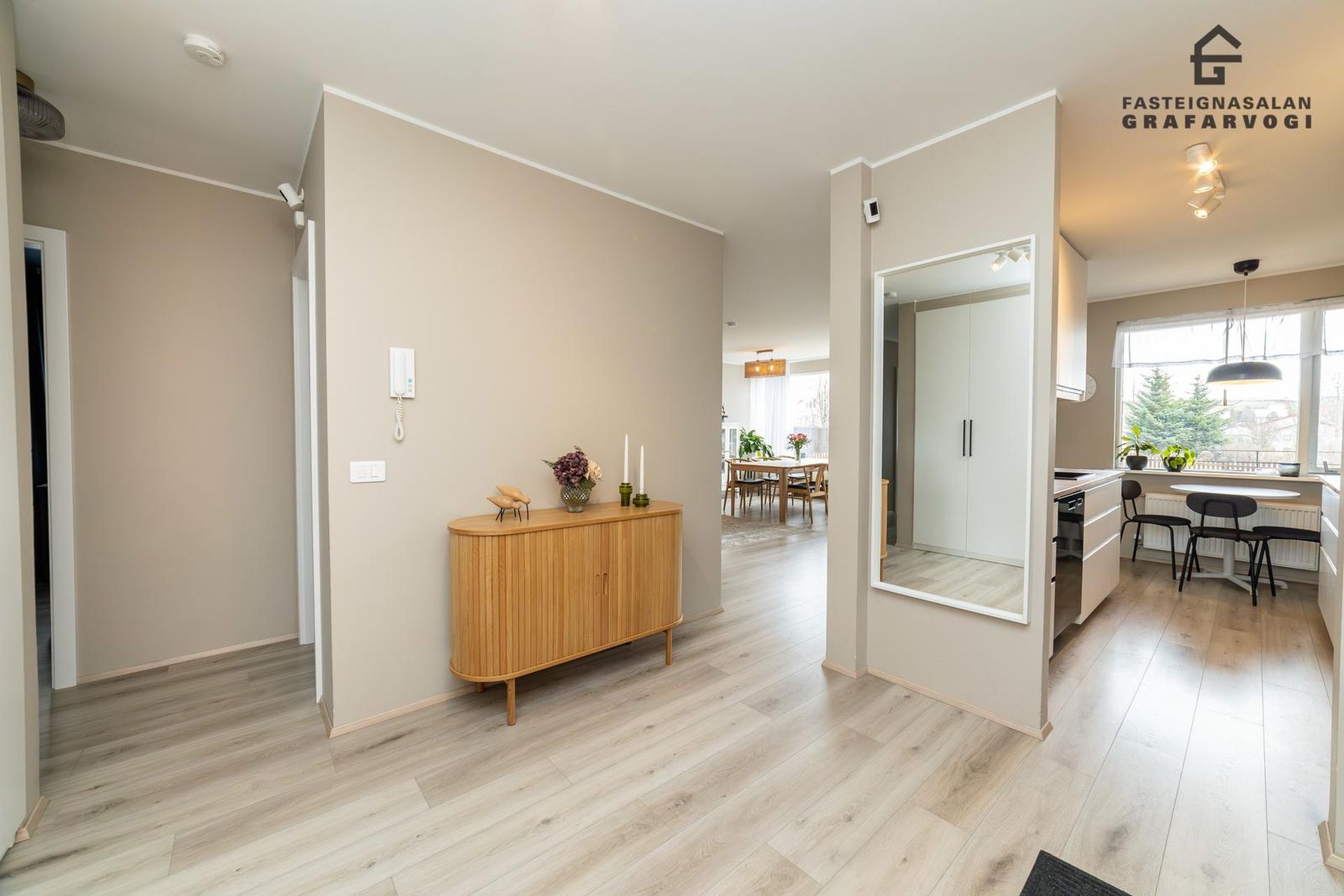 Flúðasel 61, 109 Reykjavík