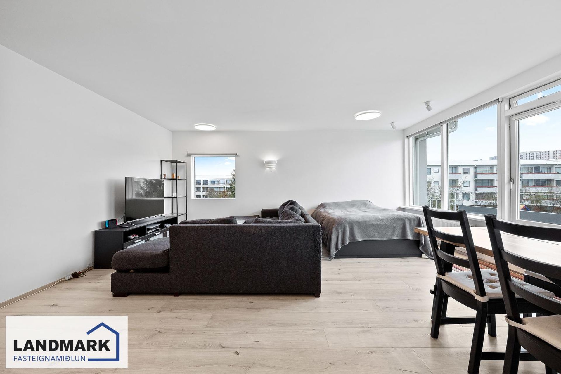 Leirubakki 18, 109 Reykjavík