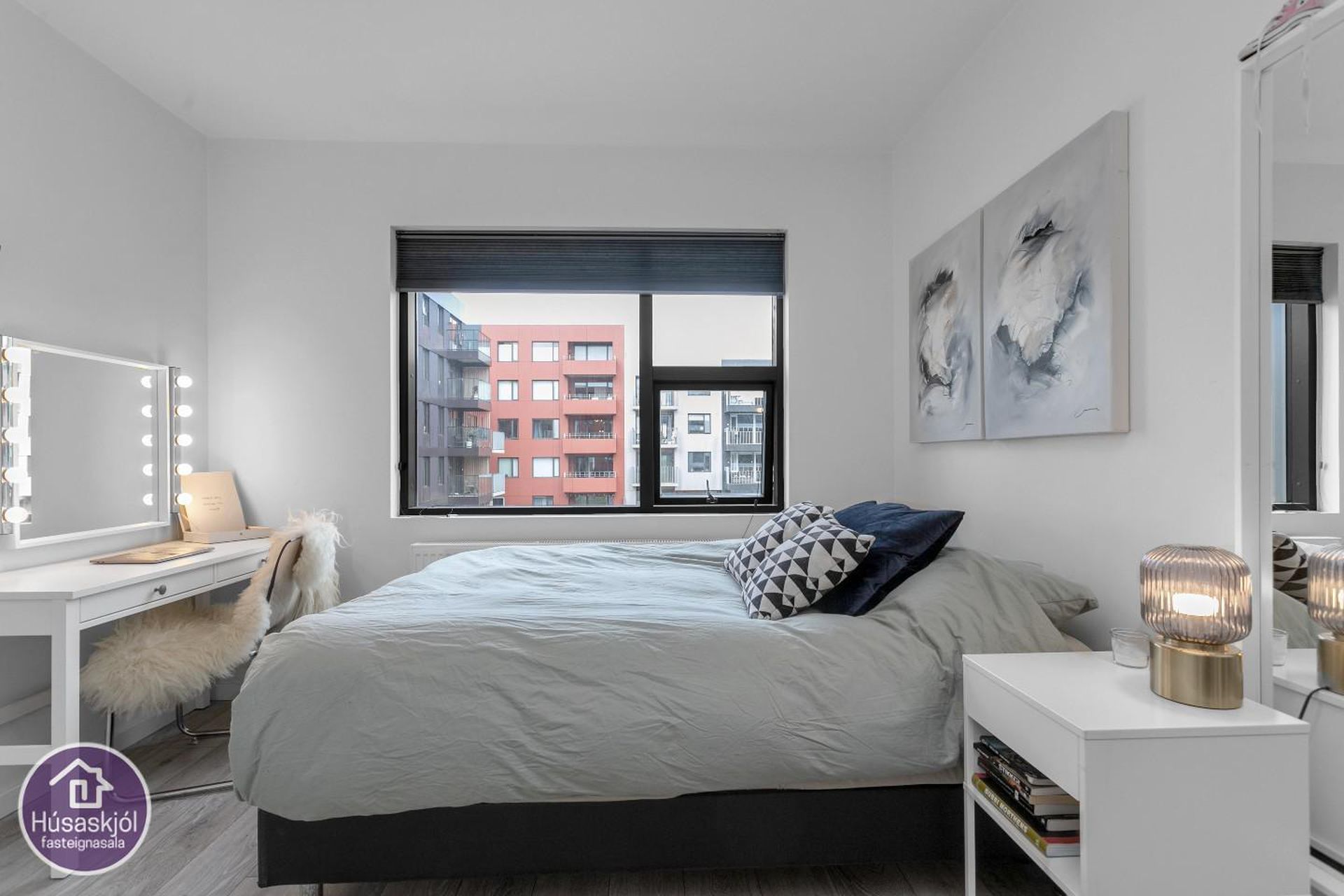 Smyrilshlíð 3, 102 Reykjavík