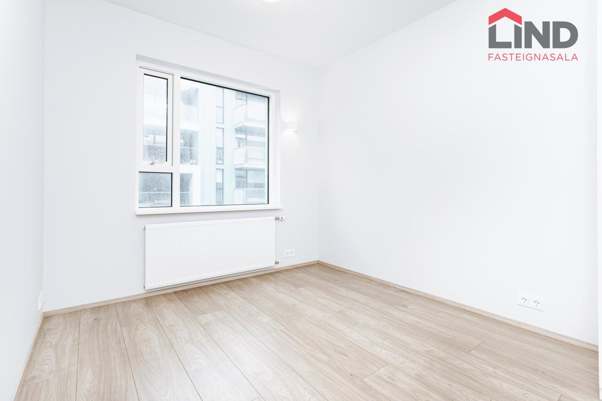 Arnarhlíð 4, 102 Reykjavík