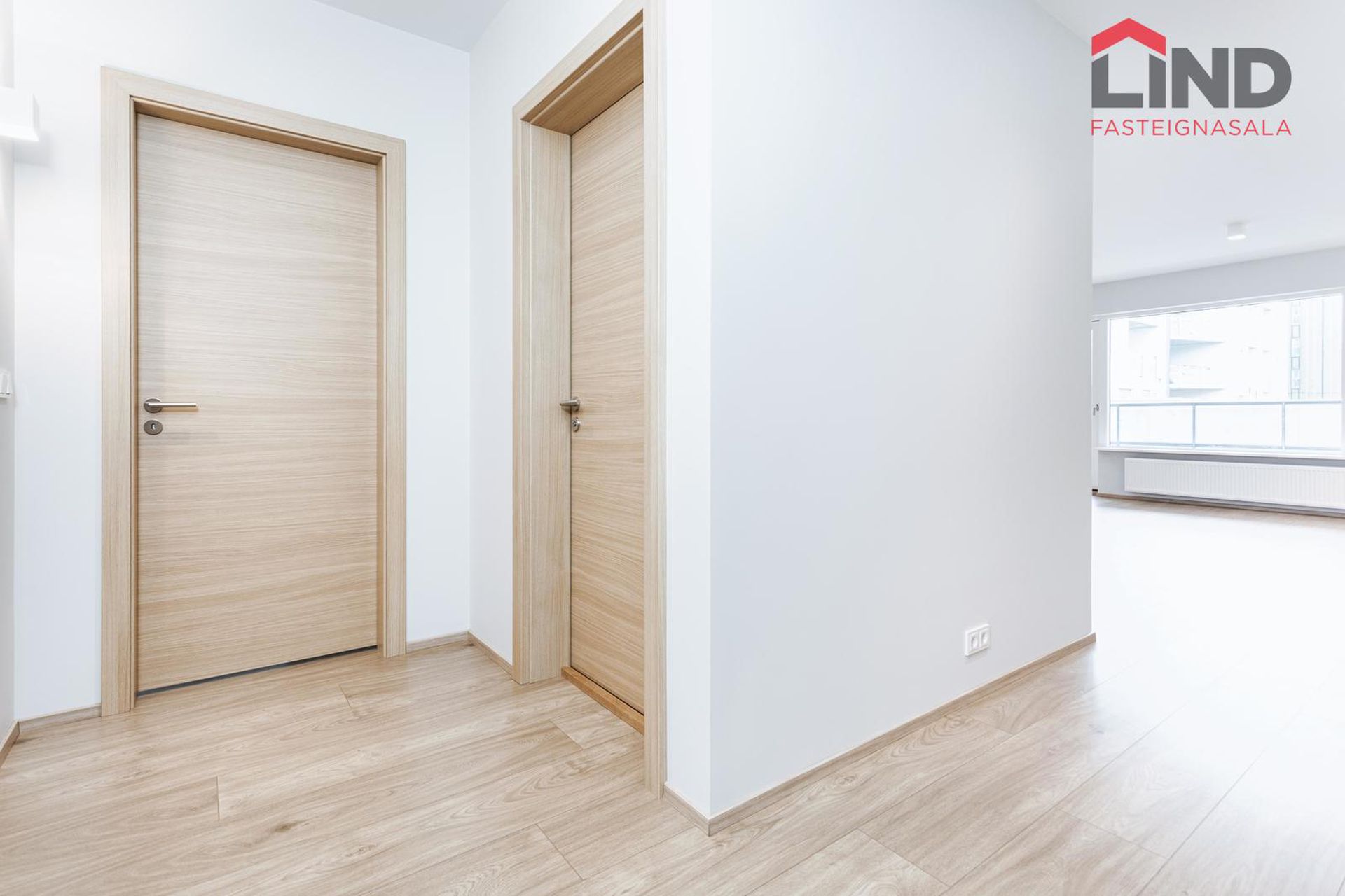 Arnarhlíð 4, 102 Reykjavík