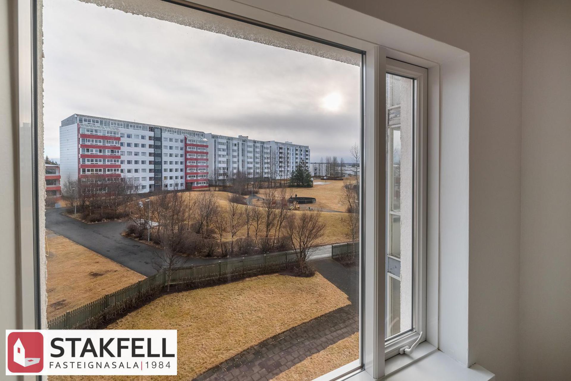 Dúfnahólar 4, 111 Reykjavík
