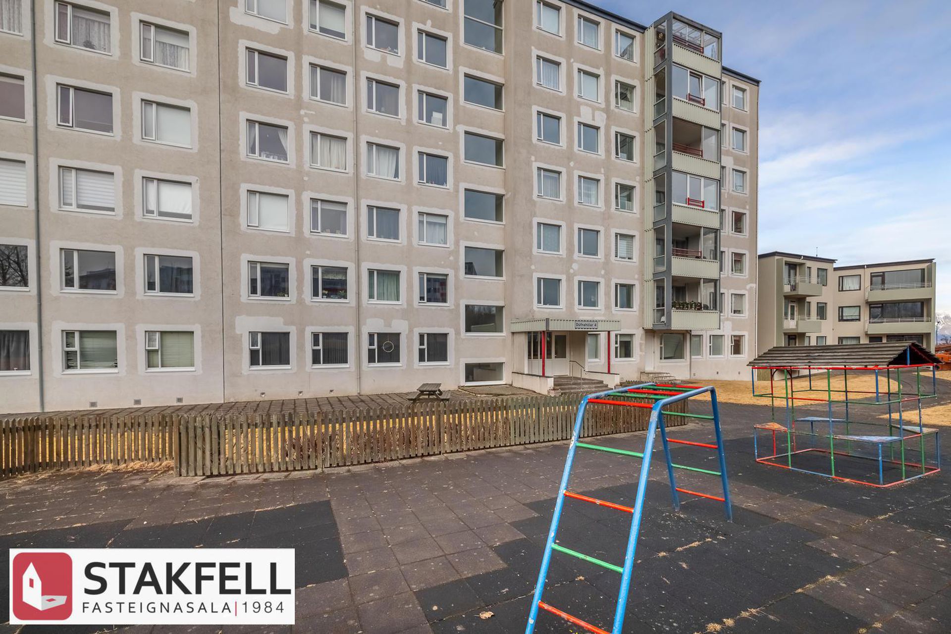 Dúfnahólar 4, 111 Reykjavík