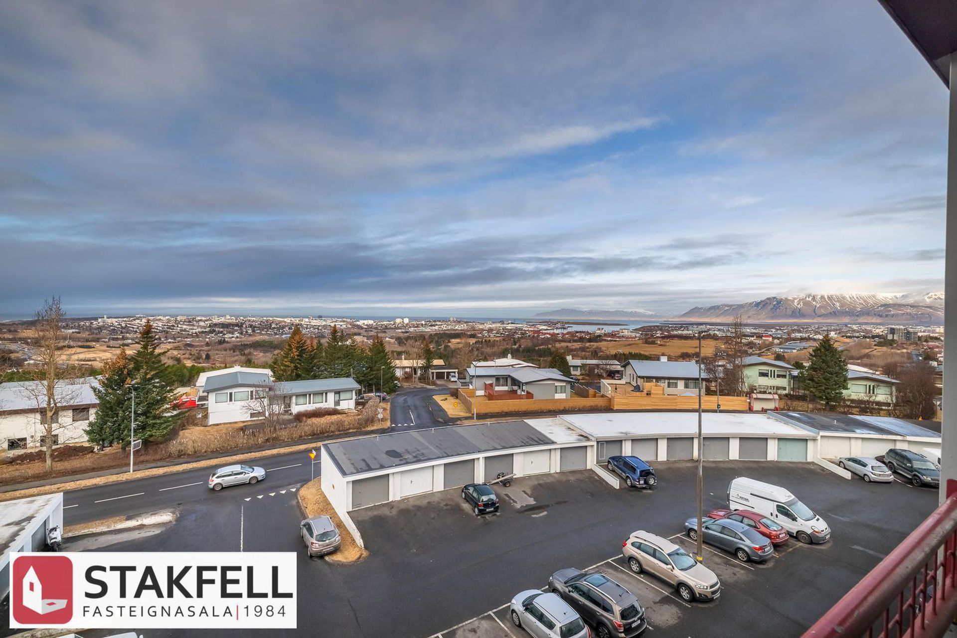 Dúfnahólar 4, 111 Reykjavík