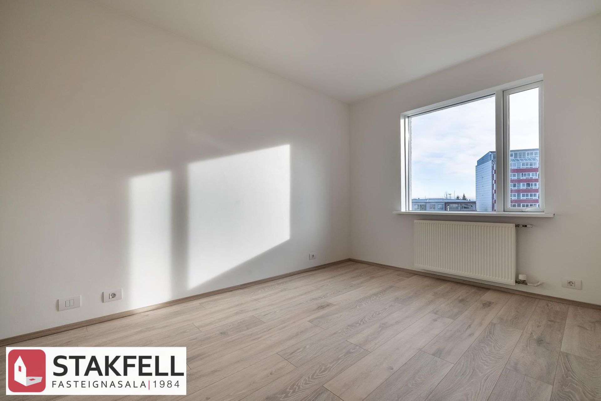 Dúfnahólar 4, 111 Reykjavík