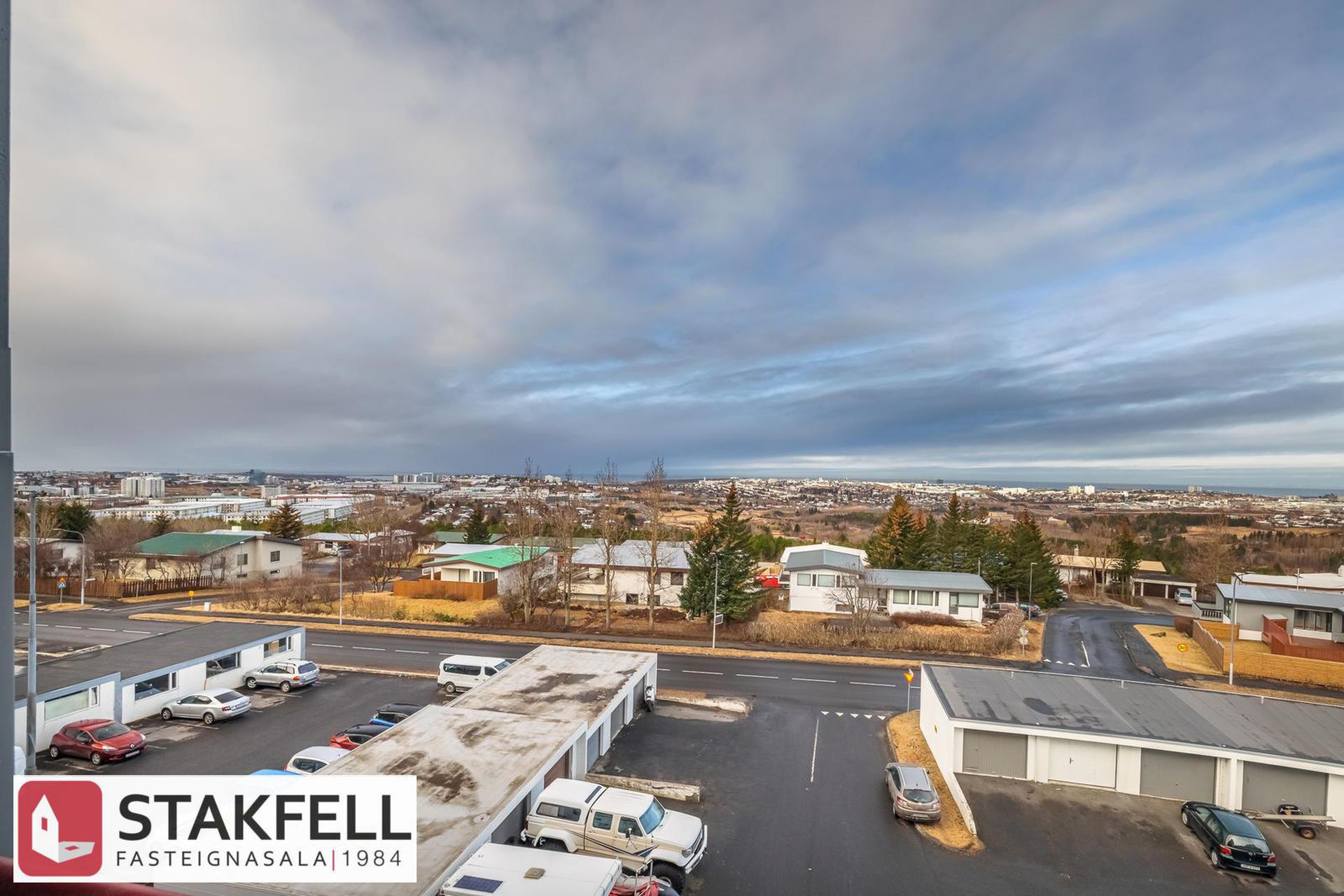 Dúfnahólar 4, 111 Reykjavík
