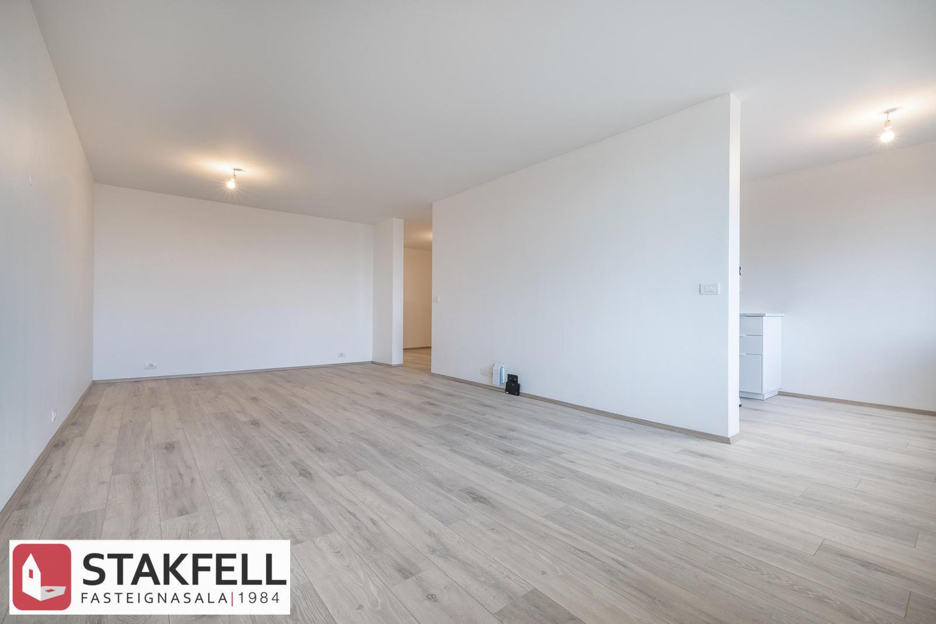 Dúfnahólar 4, 111 Reykjavík