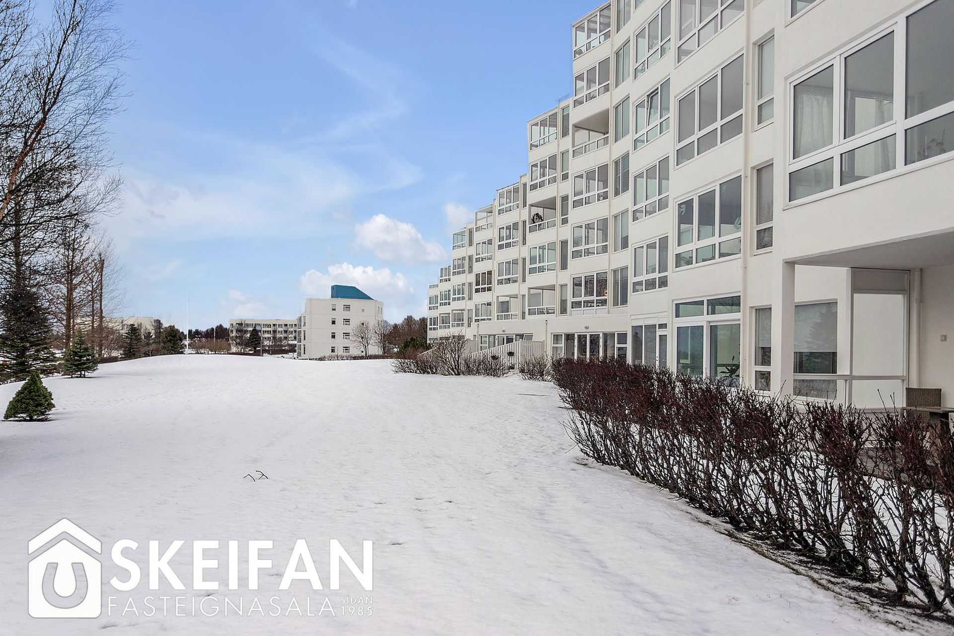 Sléttuvegur 17, 103 Reykjavík