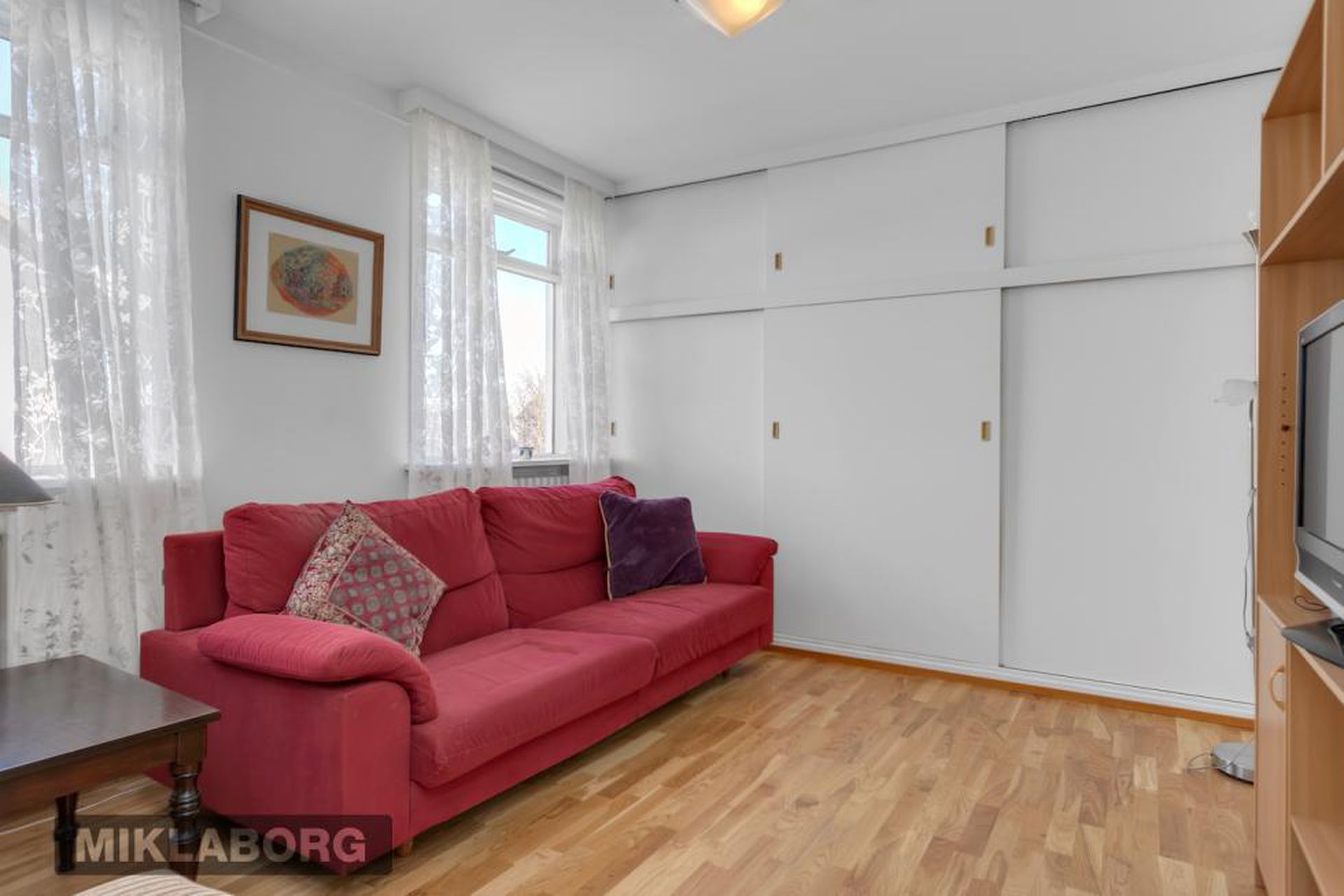 Hagamelur 33, 107 Reykjavík