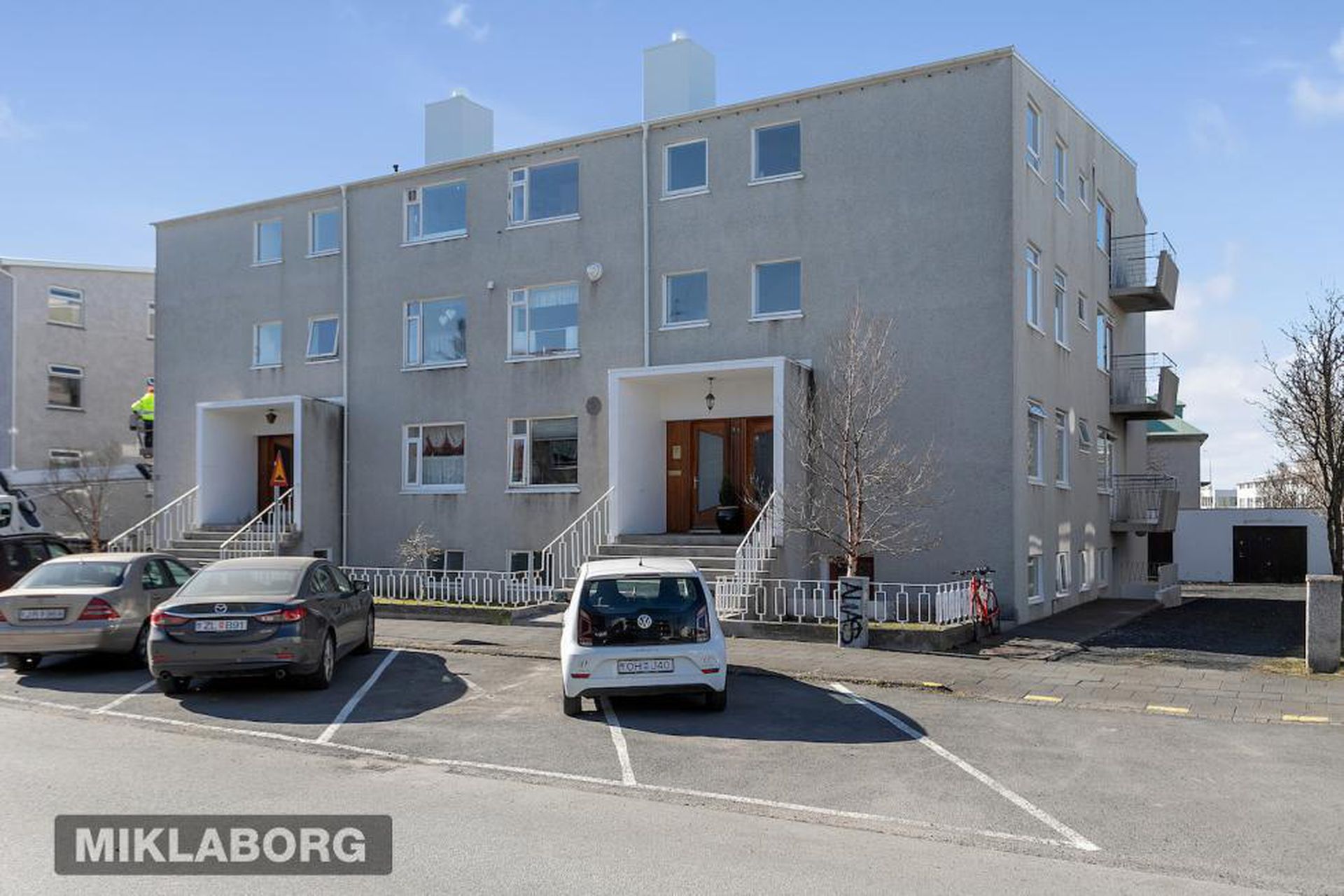 Hagamelur 33, 107 Reykjavík
