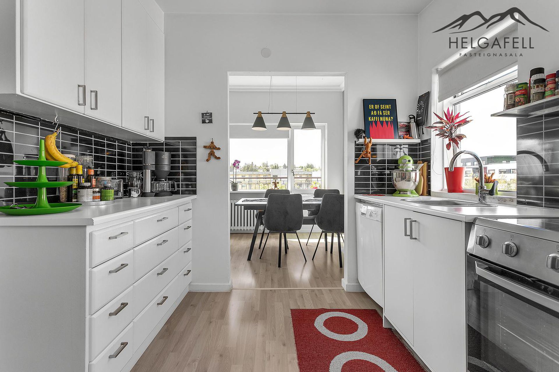 Gnoðarvogur 84, 104 Reykjavík