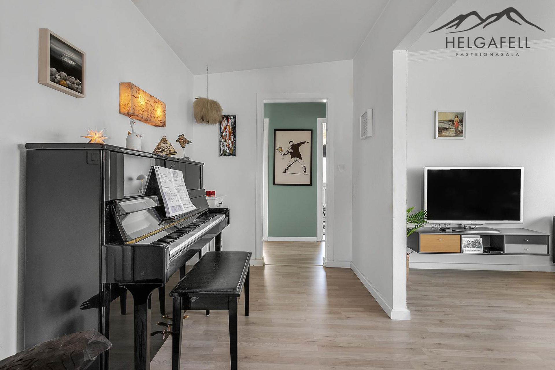 Gnoðarvogur 84, 104 Reykjavík