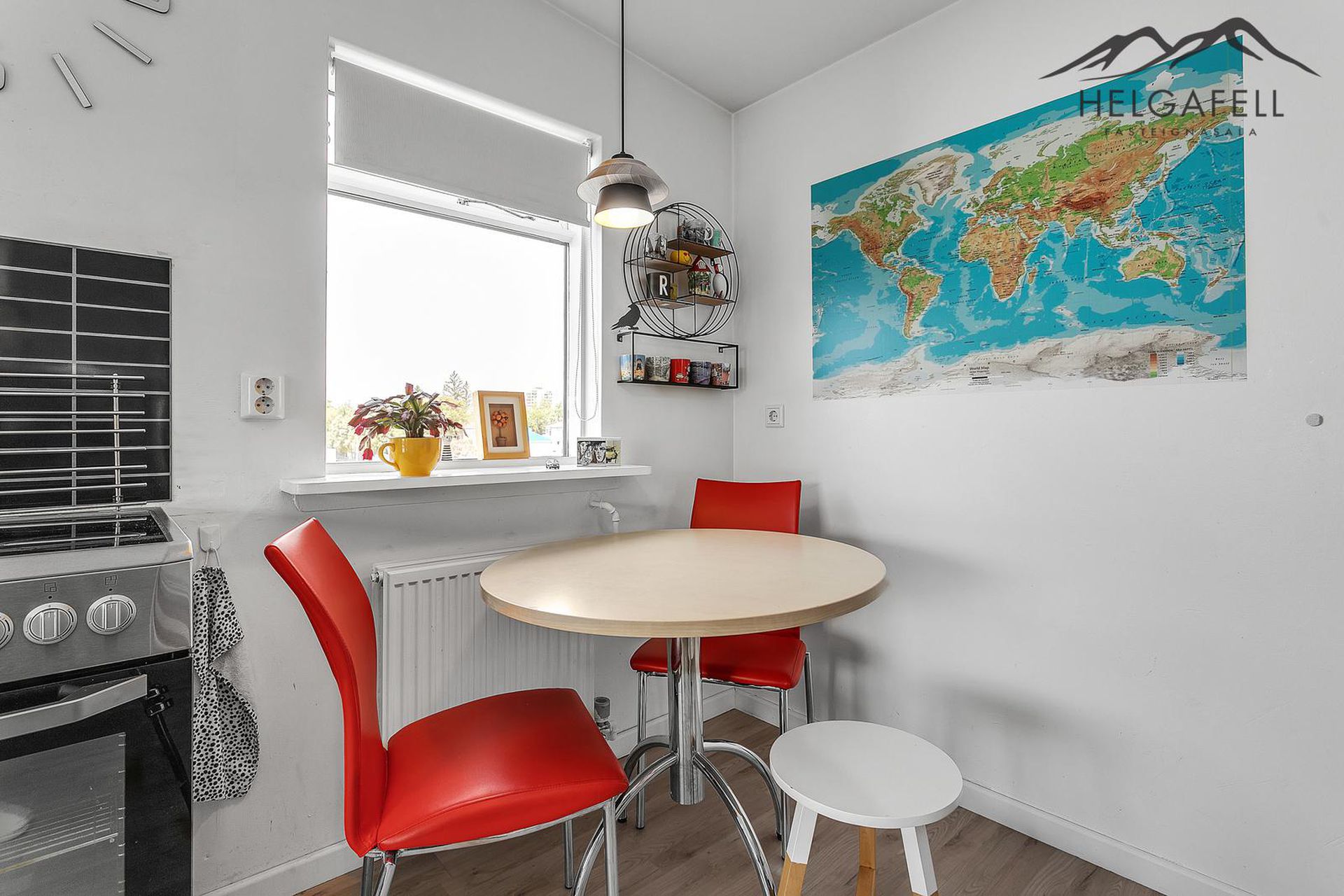Gnoðarvogur 84, 104 Reykjavík