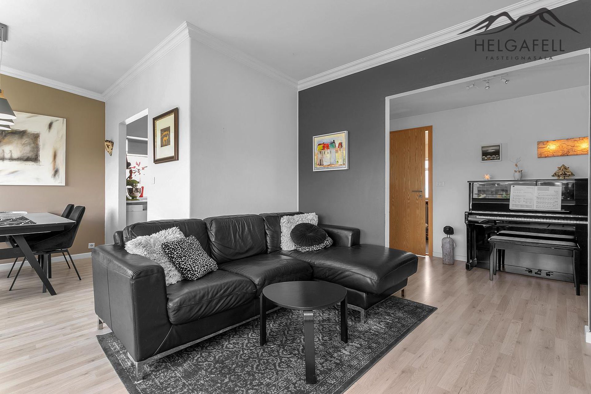 Gnoðarvogur 84, 104 Reykjavík