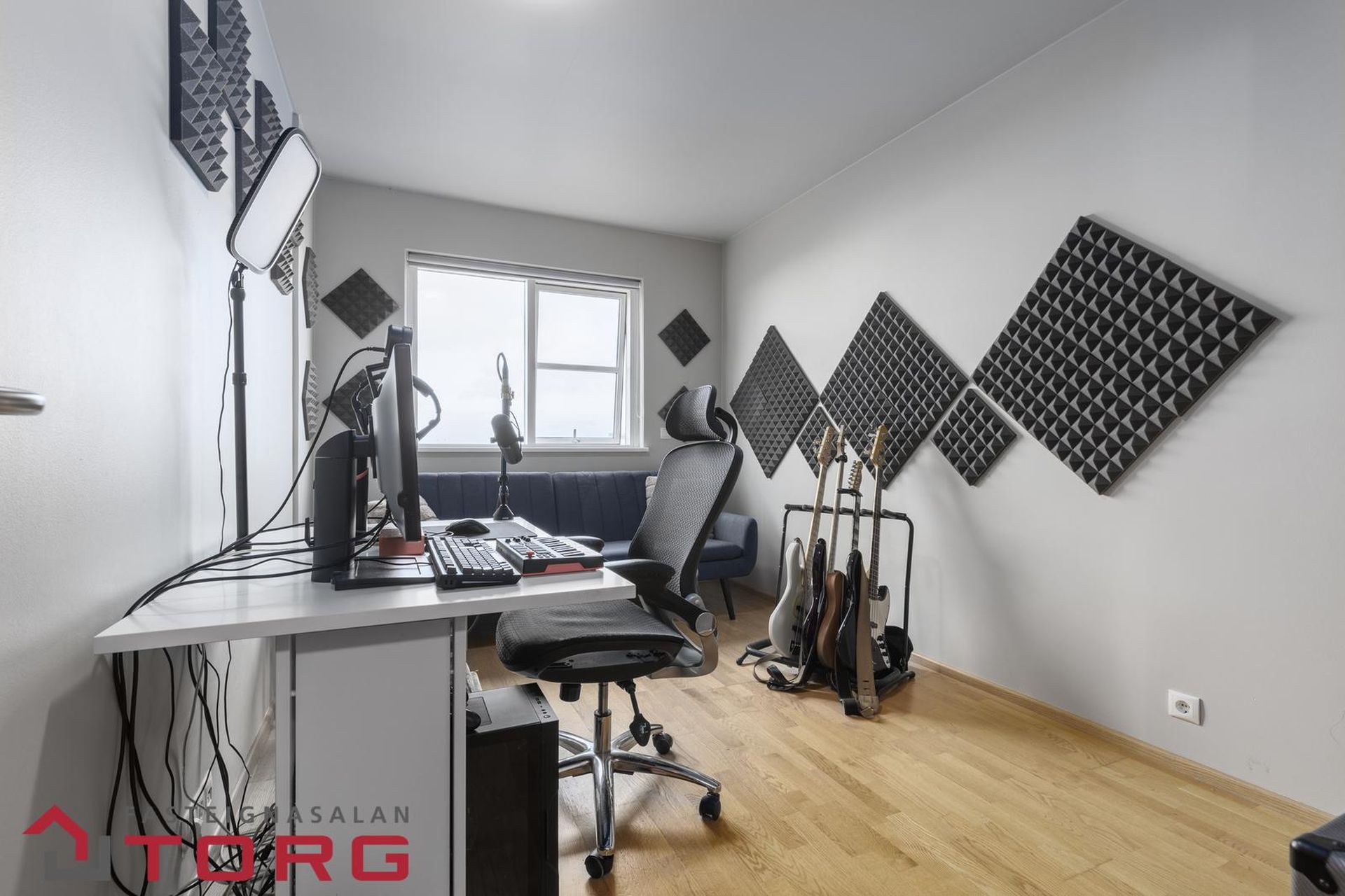 Tjarnabraut 14, 260 Reykjanesbær