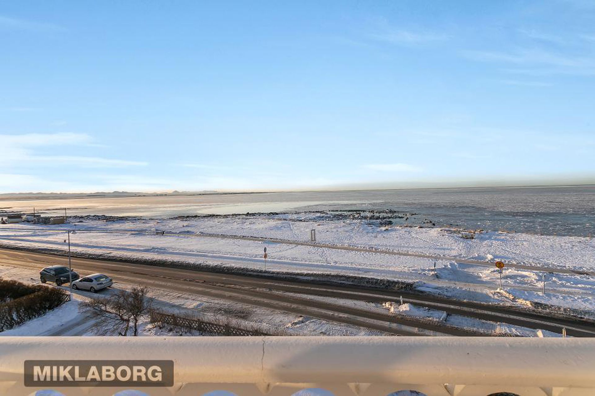 Ægisíða 76, 107 Reykjavík