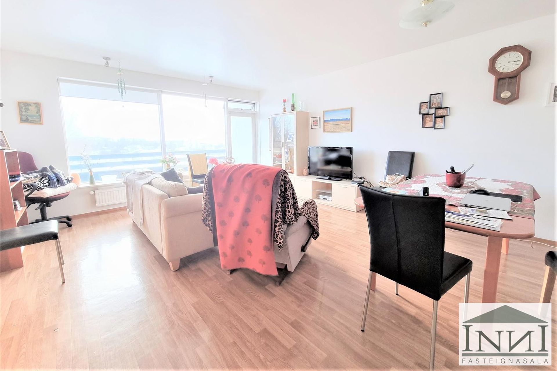 Útgarður 6, 700 Fljóts