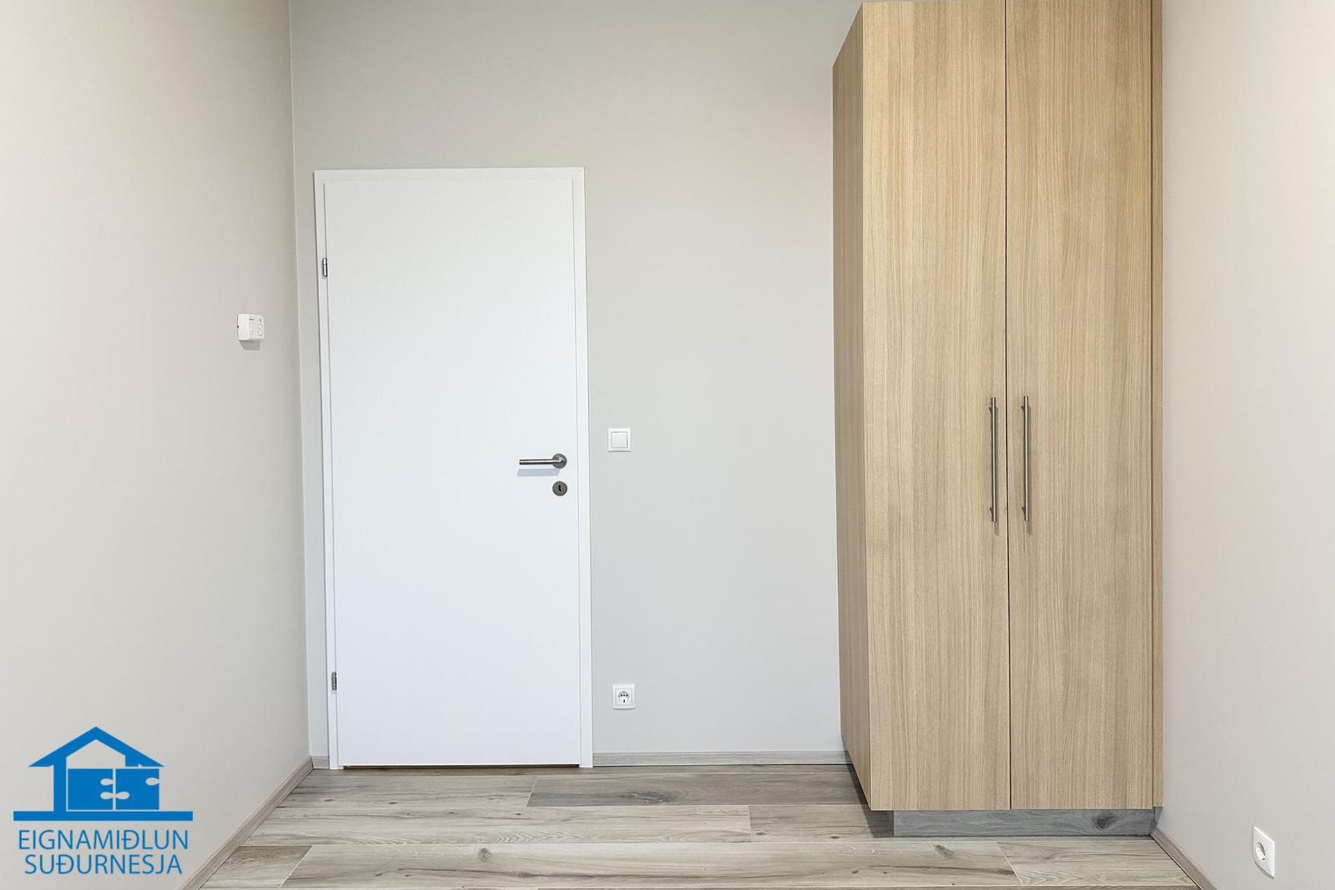 Tjarnabraut 14, 260 Reykjanesbær