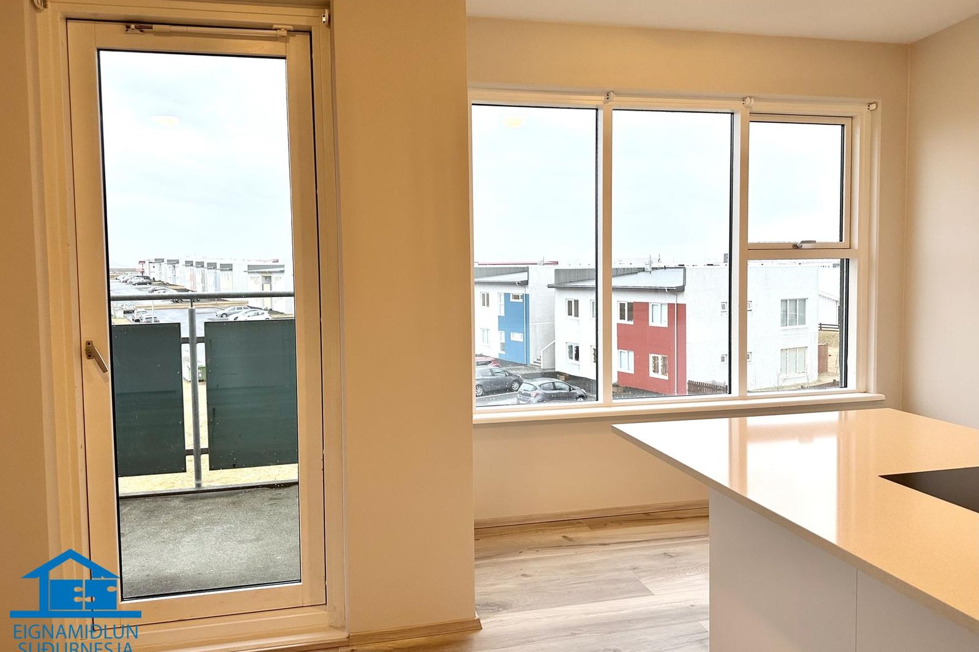 Tjarnabraut 14, 260 Reykjanesbær