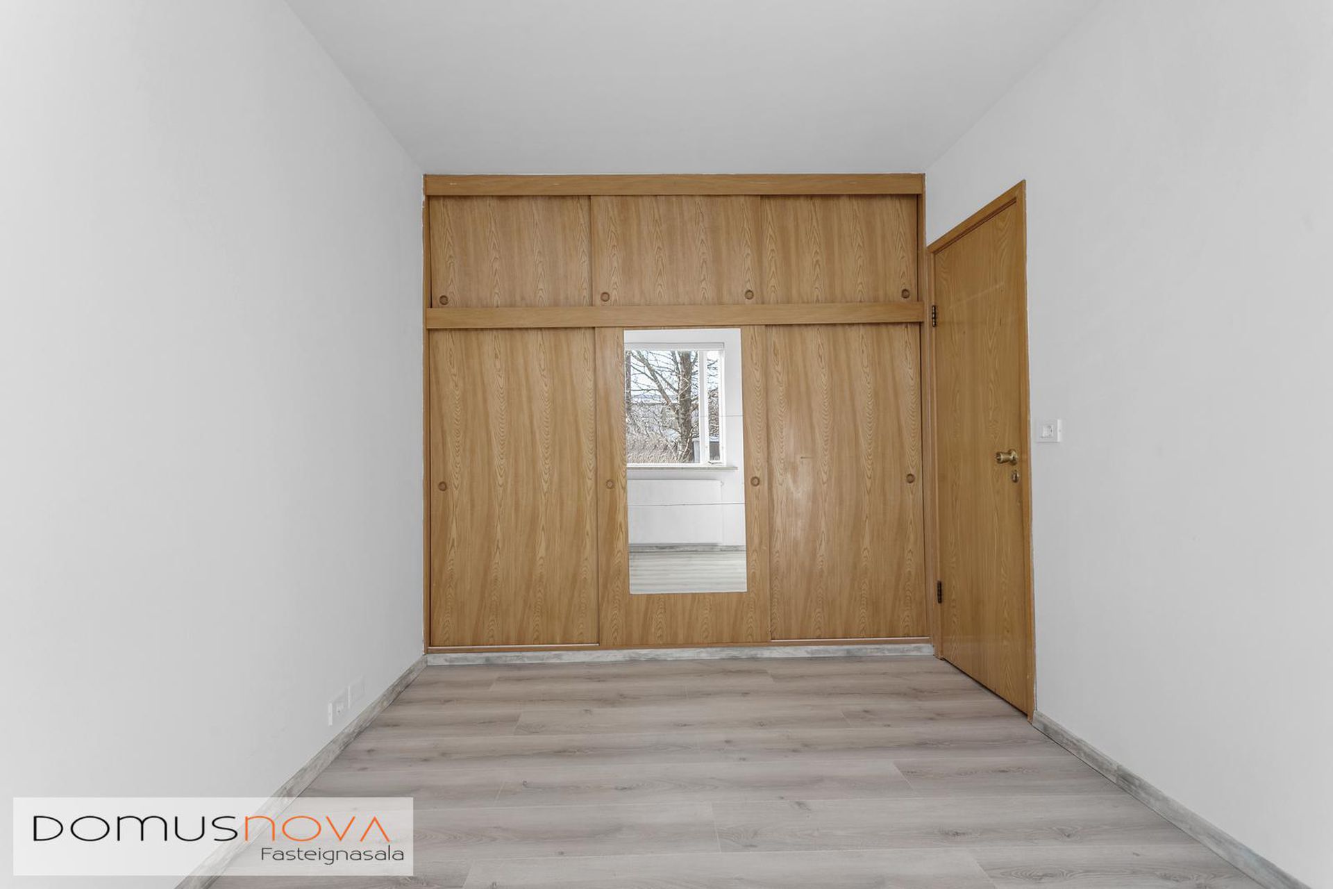 Hrafnhólar 4, 111 Reykjavík