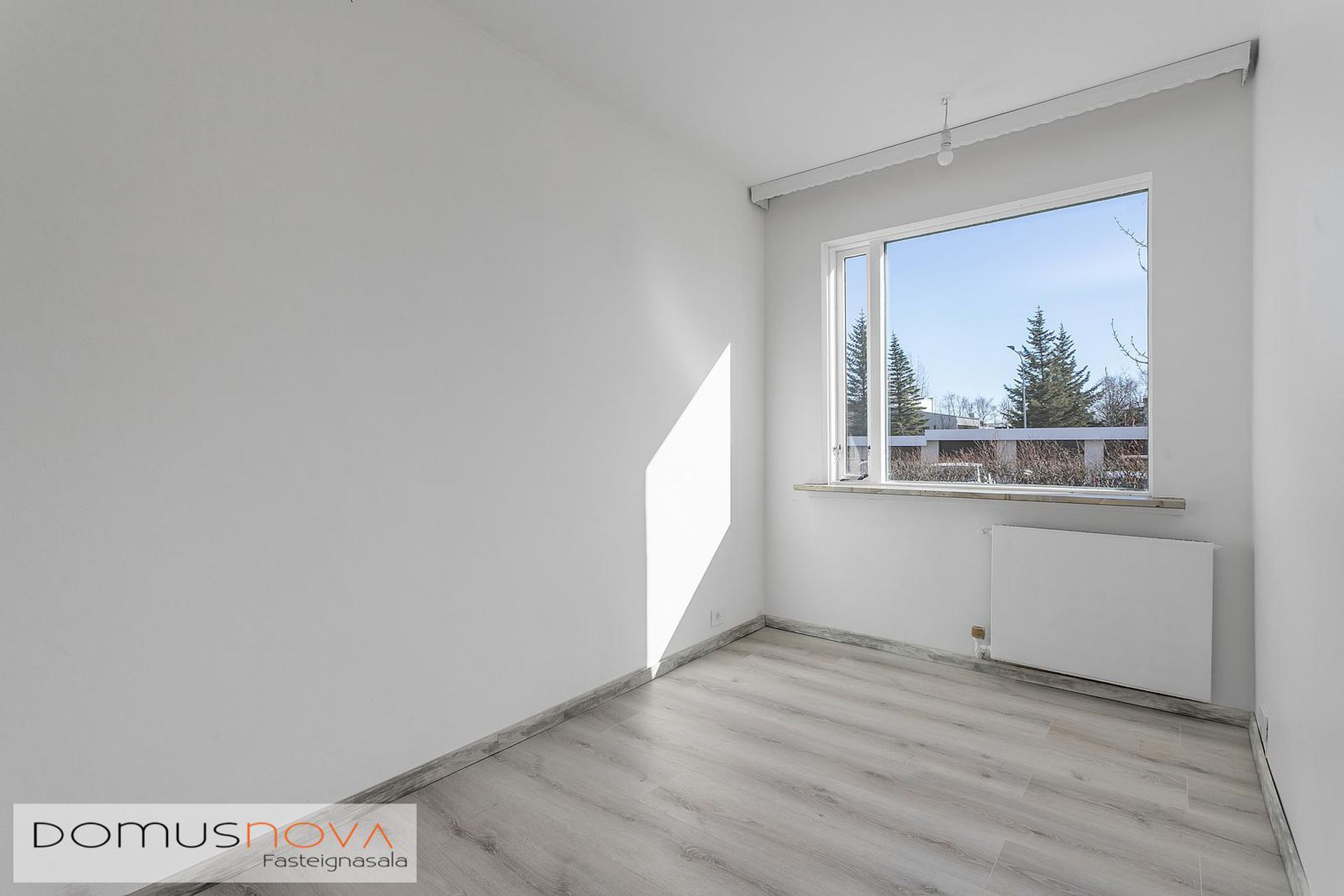 Hrafnhólar 4, 111 Reykjavík